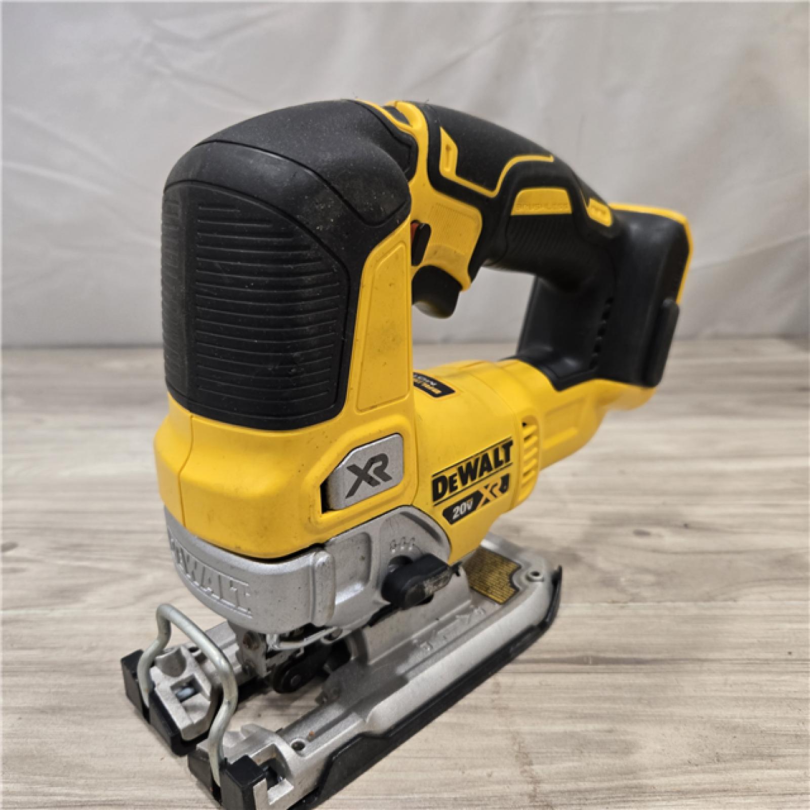 AS-IS DeWalt 20V MAX XR Cordless Jigsaw (Tool Only)