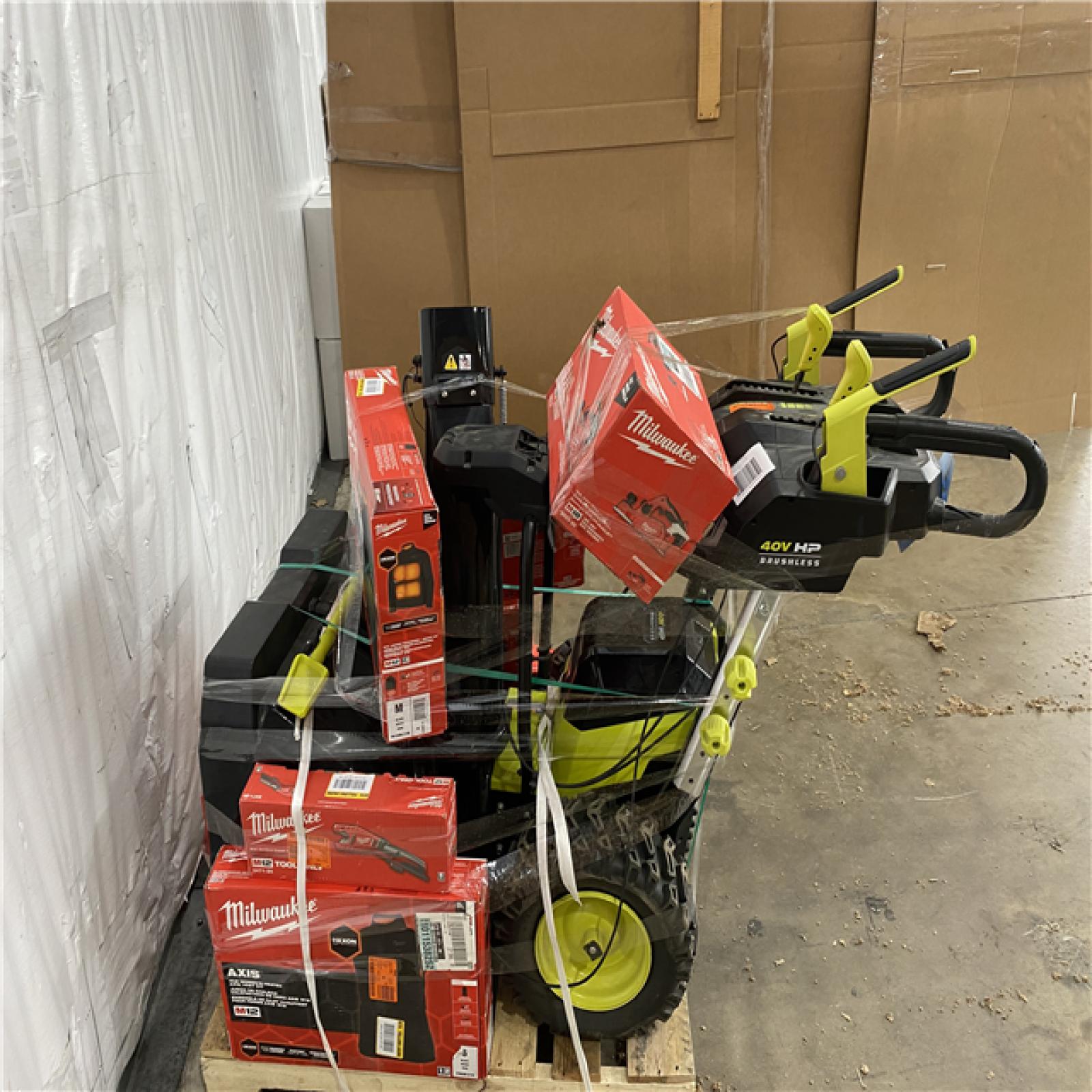 Houston Location AS IS - Tool Pallet