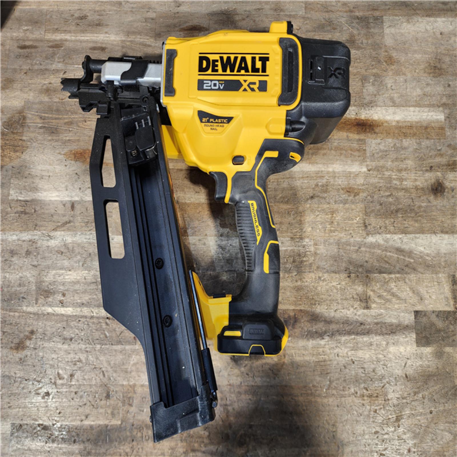 HOUSTON LOCATION - AS-IS DEWALT 20-Volt 21° Cordless Framing Nailer (Tool-Only)