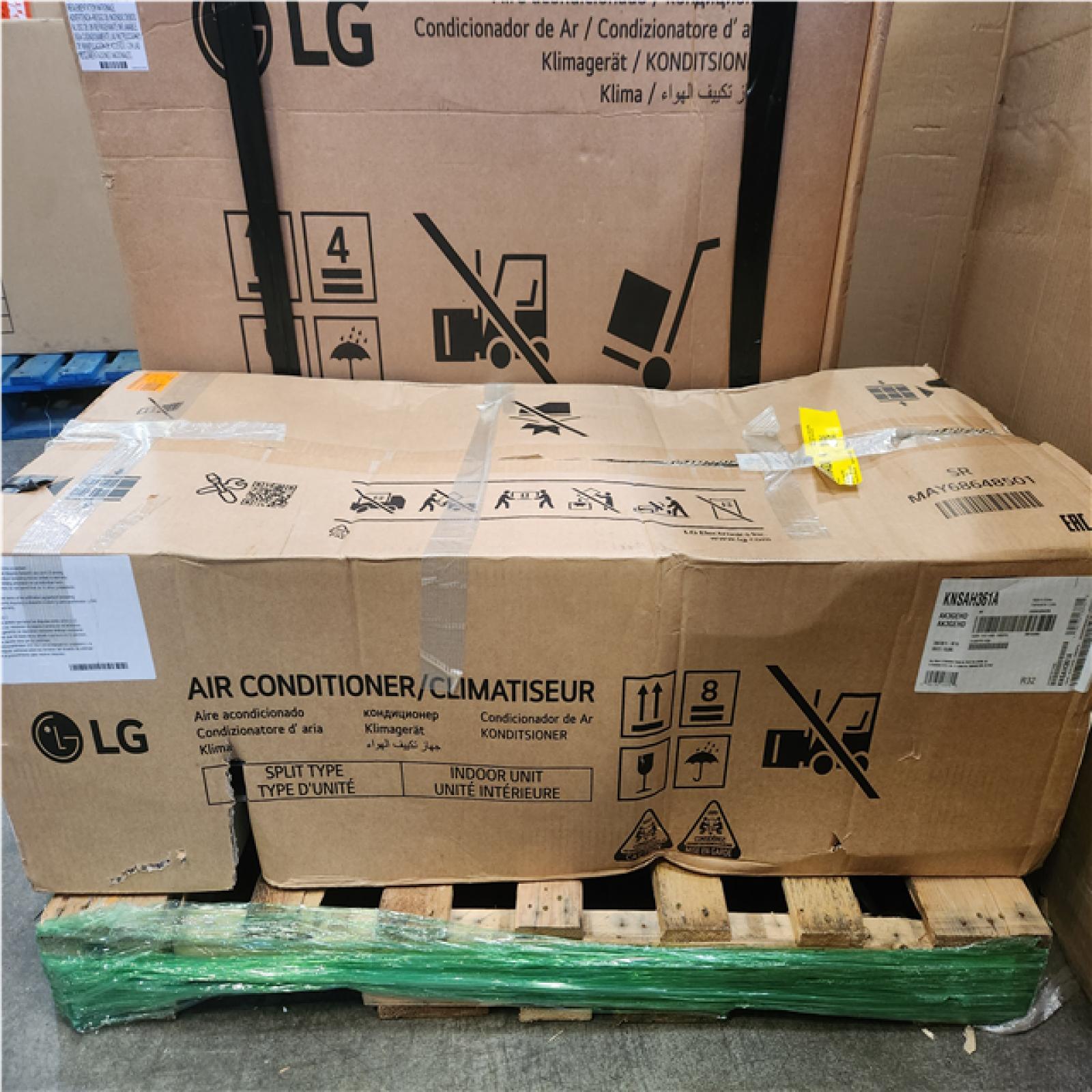 Phoenix USED LG 20 SEER2 36 000 BTU Wi-Fi ready Duct-free Mini Split Heater & Air Conditioning Inverter Driven Heat Pump-208-230V