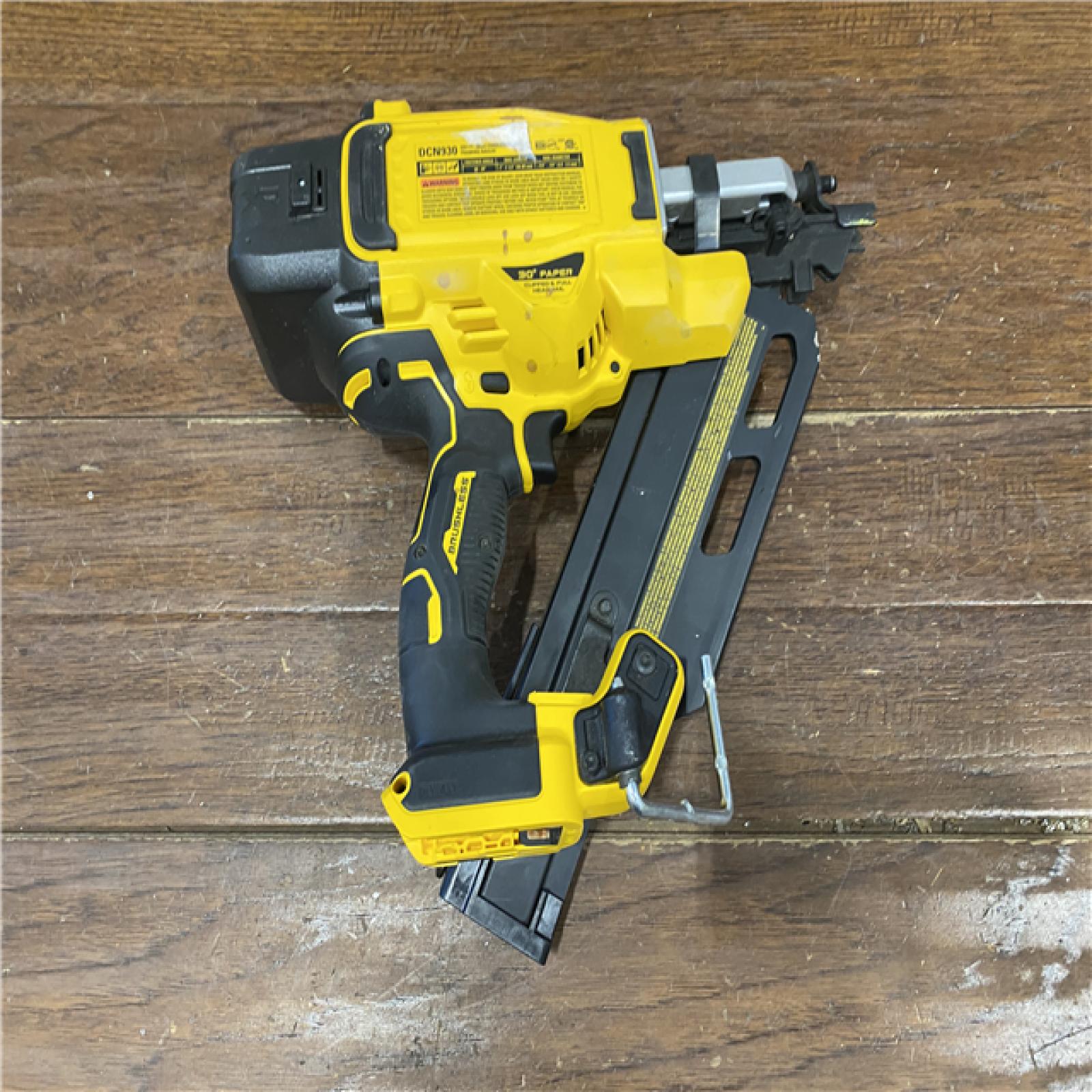 AS-IS DEWAS-IS20-Volt 30Â° Cordless Framing Nailer (Tool-Only)