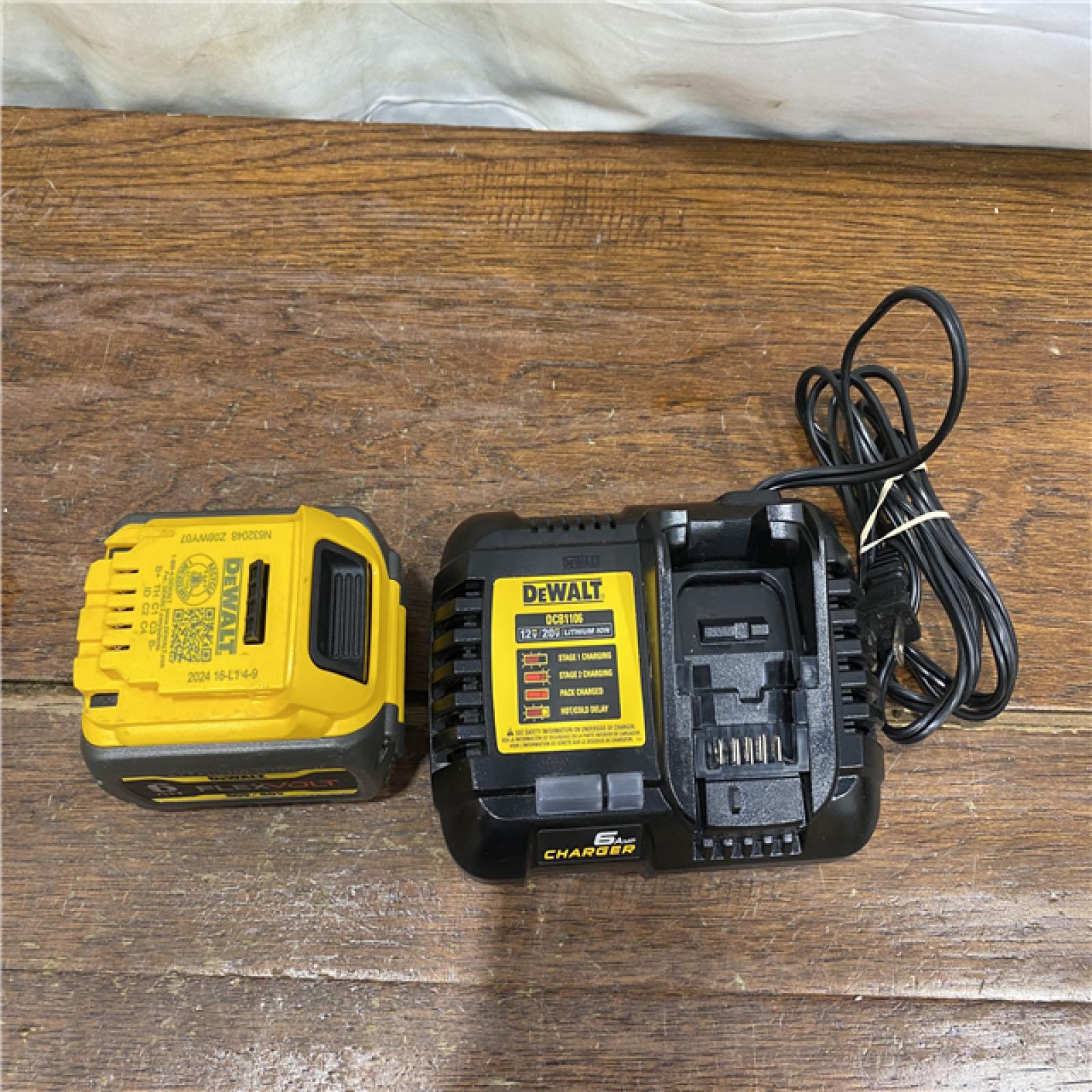 AS-IS DEWALT FLEXVOLT 20V/60V MAX Lithium-Ion 6.0Ah Battery Pack with 6 Amp Output Charger