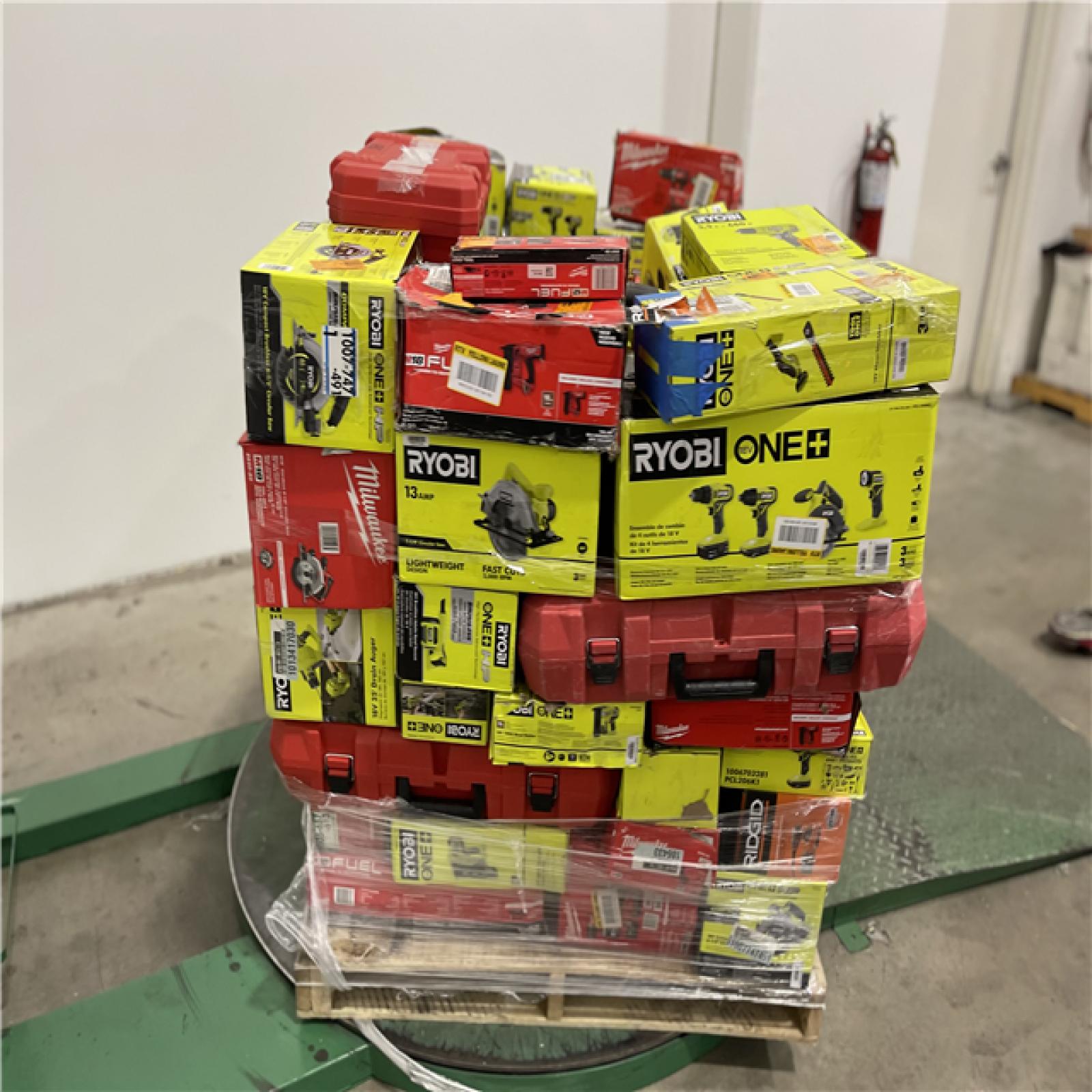 Dallas Location - As-Is Tool Pallet