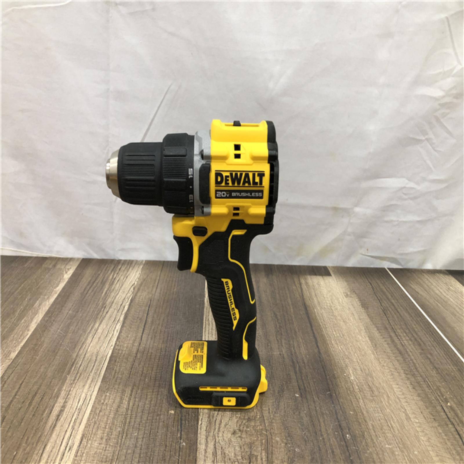 AS-IS DEWALT Atomic 20V Lithium-Ion Cordless Compact 1/2 in. Drill/Driver Kit