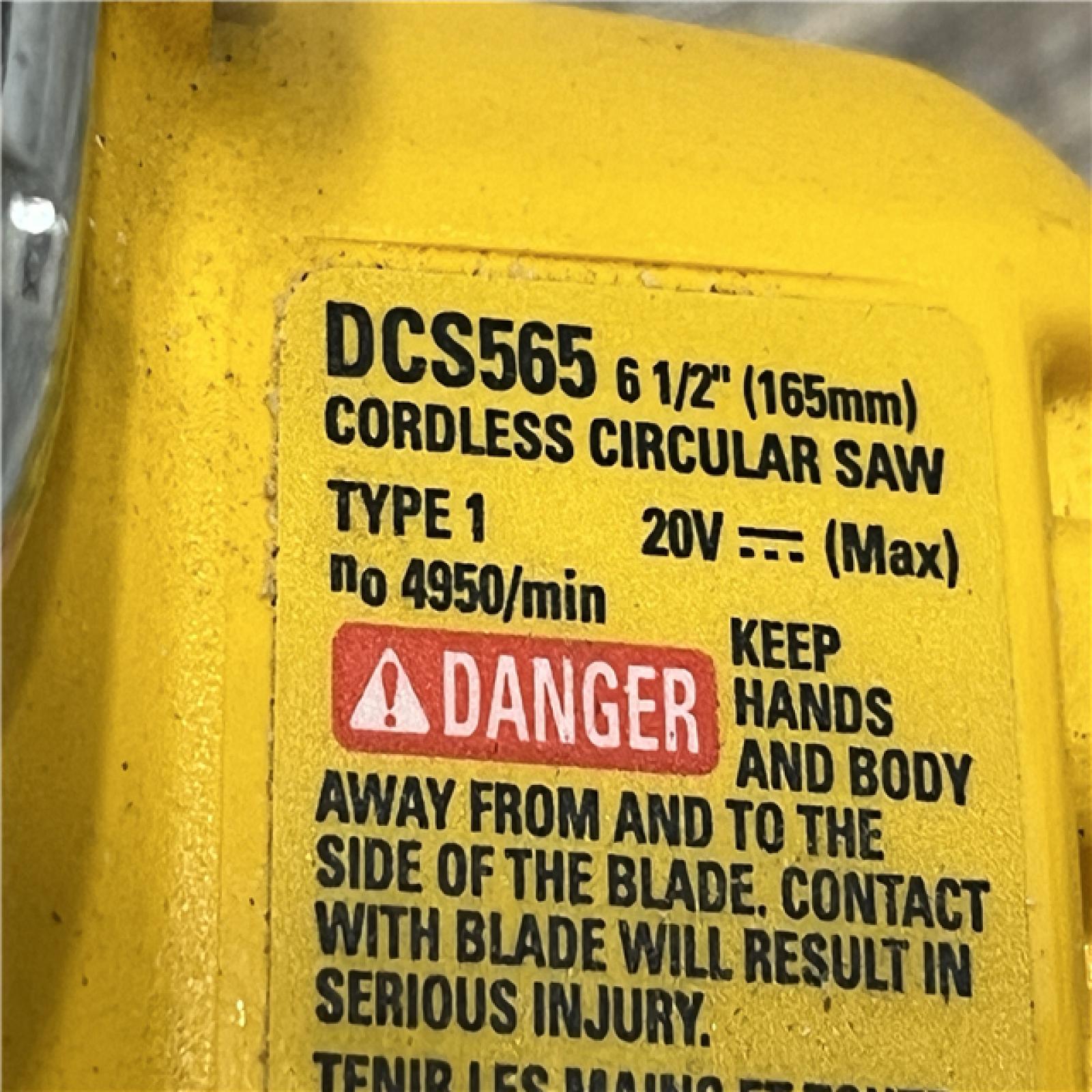 AS-IS DEWALT 20V MAX Cordless Brushless 6-1/2 in. Sidewinder Style Circular Saw (Tool Only)