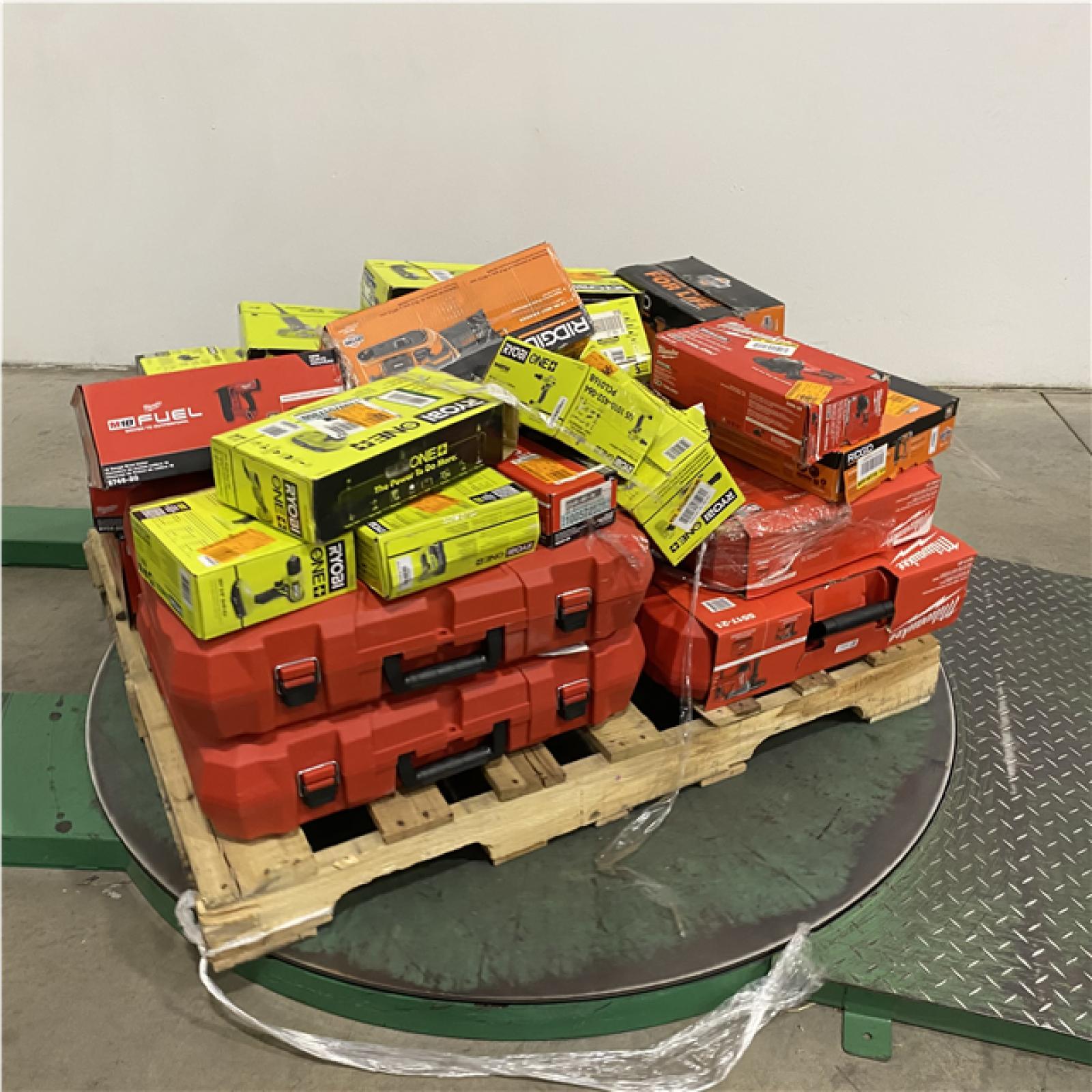 Dallas Location - As-Is Tool Pallet