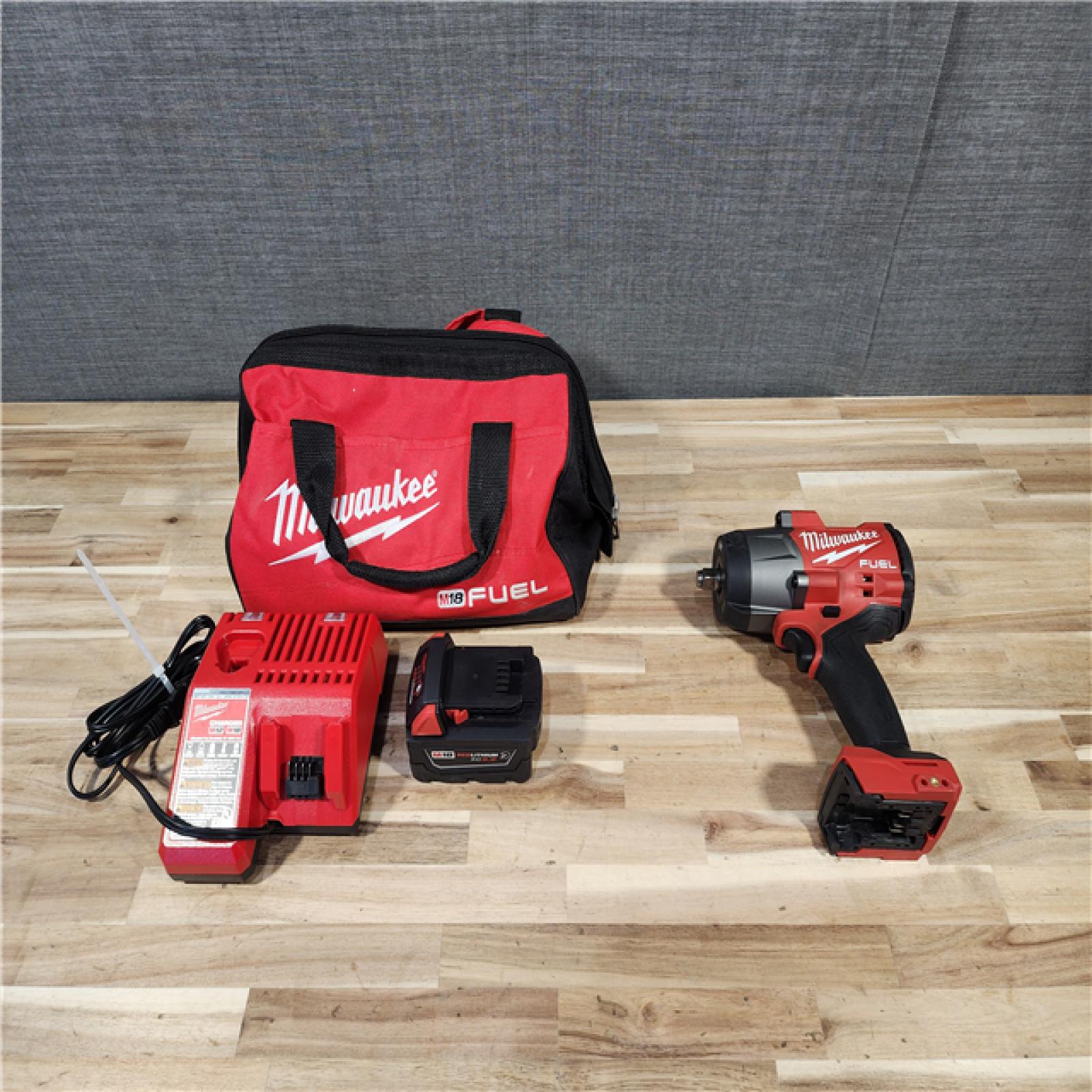 HOUSTON LOCATION - AS-IS Milwaukee FUEL 18V Lithium-Ion Brushless Cordless 1/2 in. Impact Wrench w/Friction Ring Kit