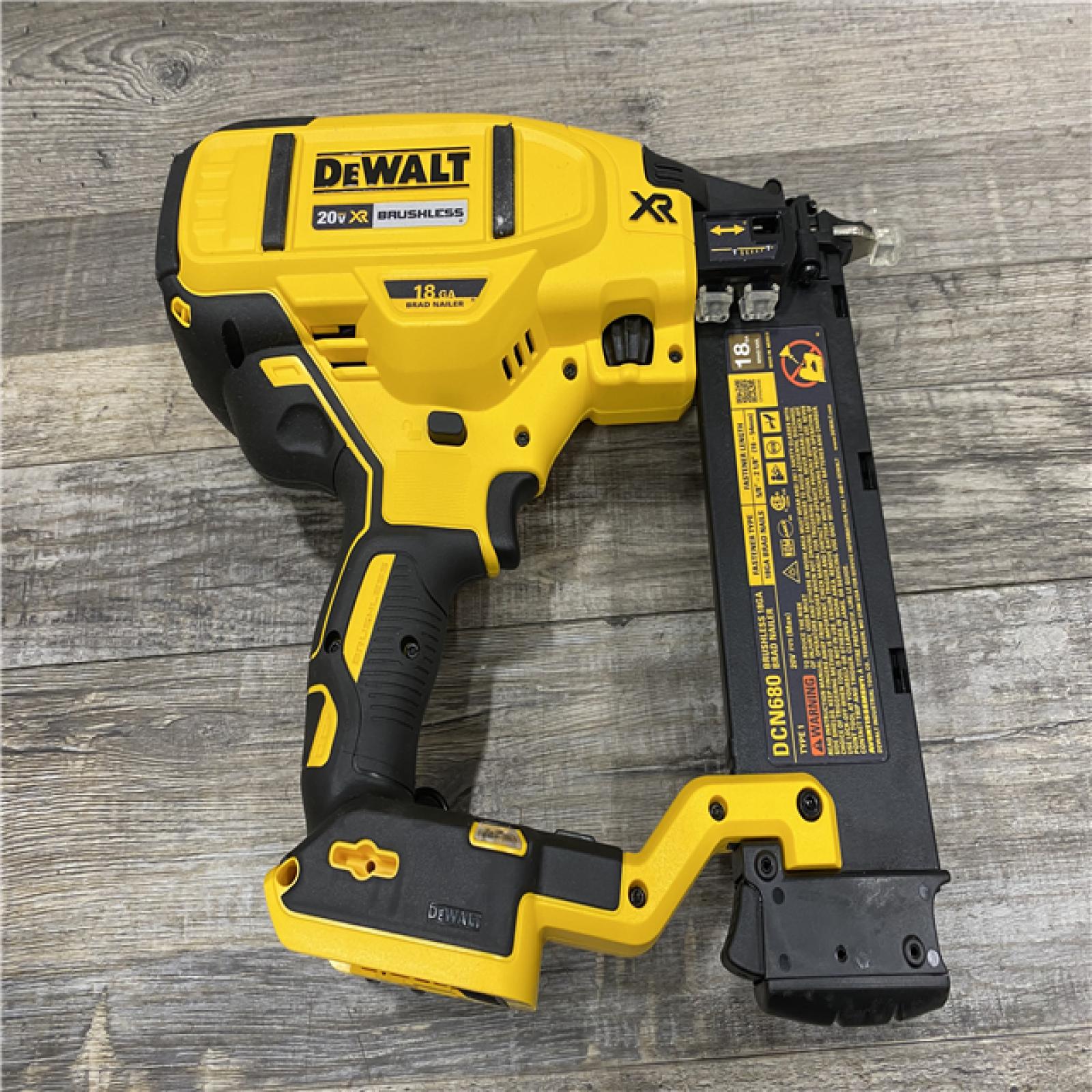 AS-IS DEWALT Cordless 18-Gauge Narrow Crown Stapler (Tool Only)
