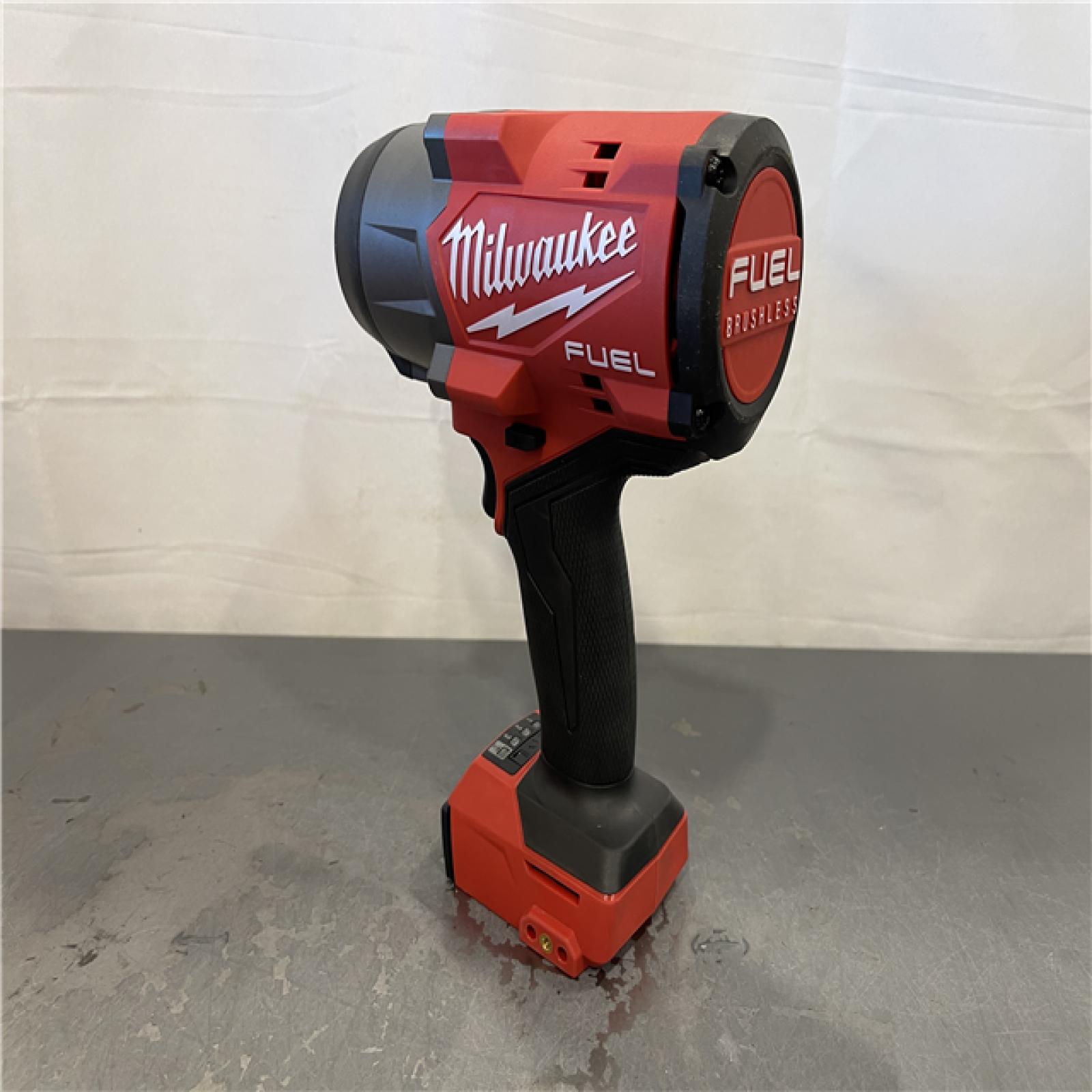 AS-IS - Milwaukee M18 FUEL 18V Lithium-Ion Brushless Cordless 1/2 in. Impact Wrench with Friction Ring