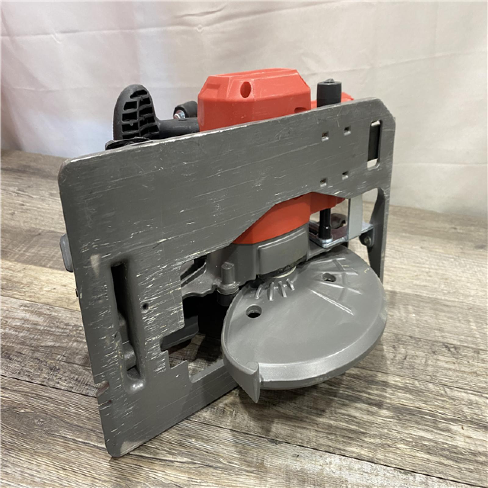 AS-IS Milwaukee FUEL 18V Lithium-Ion Brushless Cordless 7-1/4 in. Circular Saw (Tool-Only)