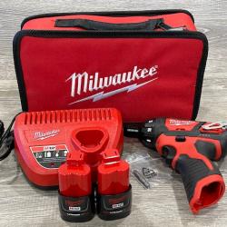 AS-IS Milwaukee 12V Lithium-Ion Cordless 1/4 in. Hex Screwdriver Kit
