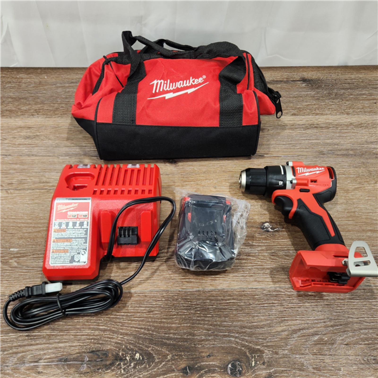 NEW! Milwaukee M18 Compact 1/2 in. Brushless Cordless Drill/Driver Kit (Battery & Charger)