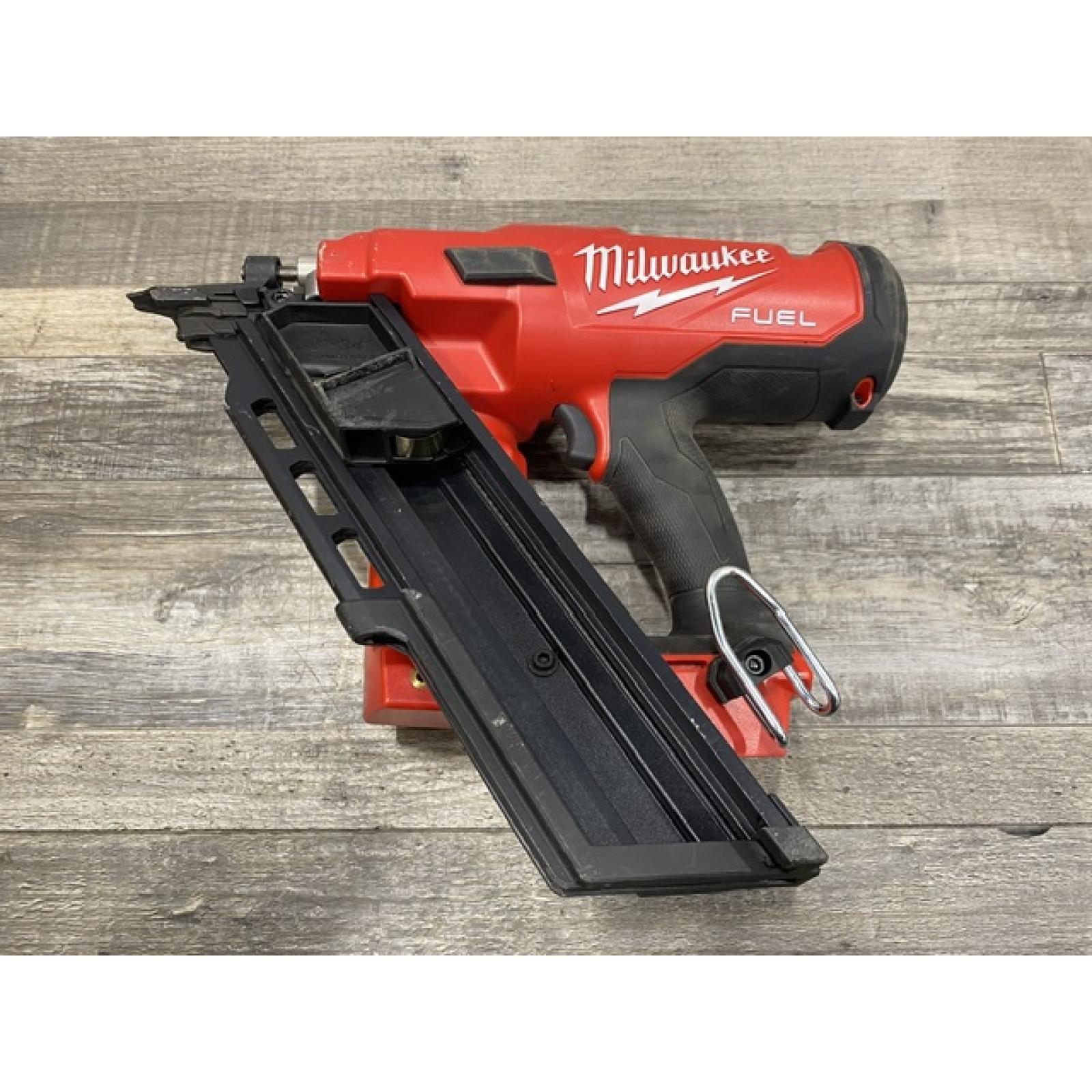 AS-IS Milwaukee  FUEL 3-1/2 in. 18-Volt 30-Degree Lithium-Ion Brushless Cordless Framing Nailer (Tool-Only)