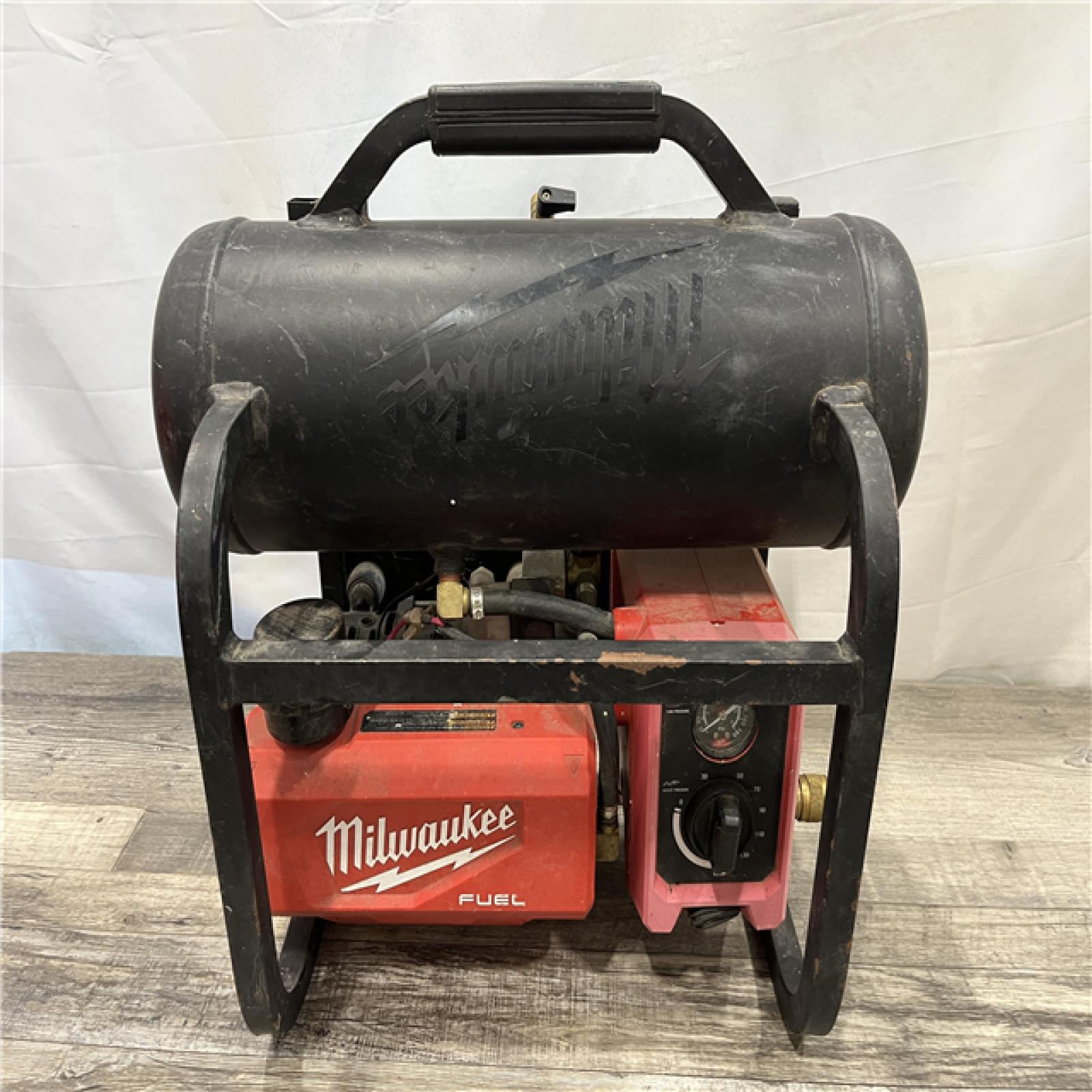 AS-IS Milwaukee FUEL 18-Volt Lithium-Ion Brushless Cordless 2 Gal. Electric Compact Quiet Compressor (Tool-Only)