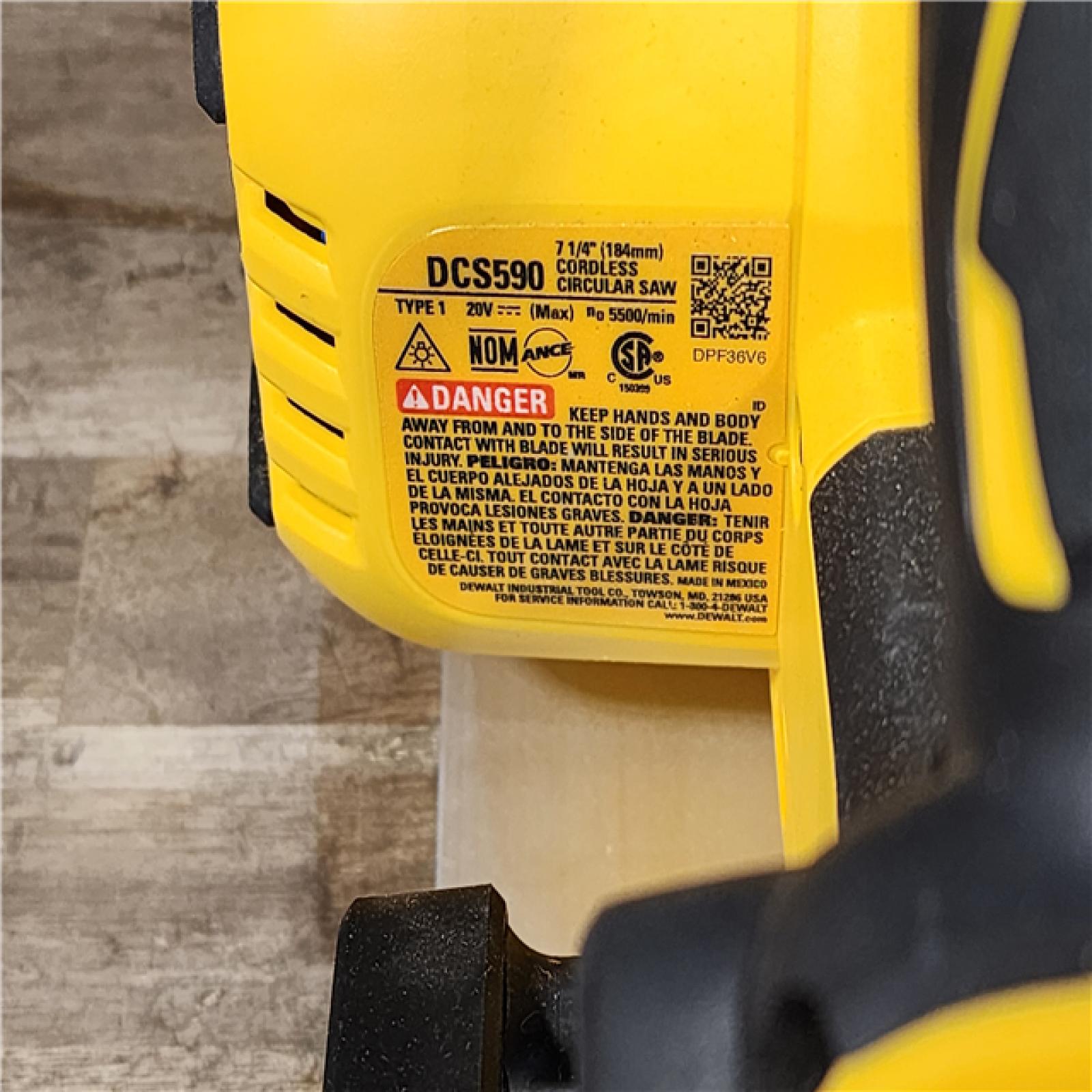 HOUSTON LOCATION - AS-IS DEWALT 20-Volt MAX 7-1/4 in. Cordless Circular Saw (Tool Only)