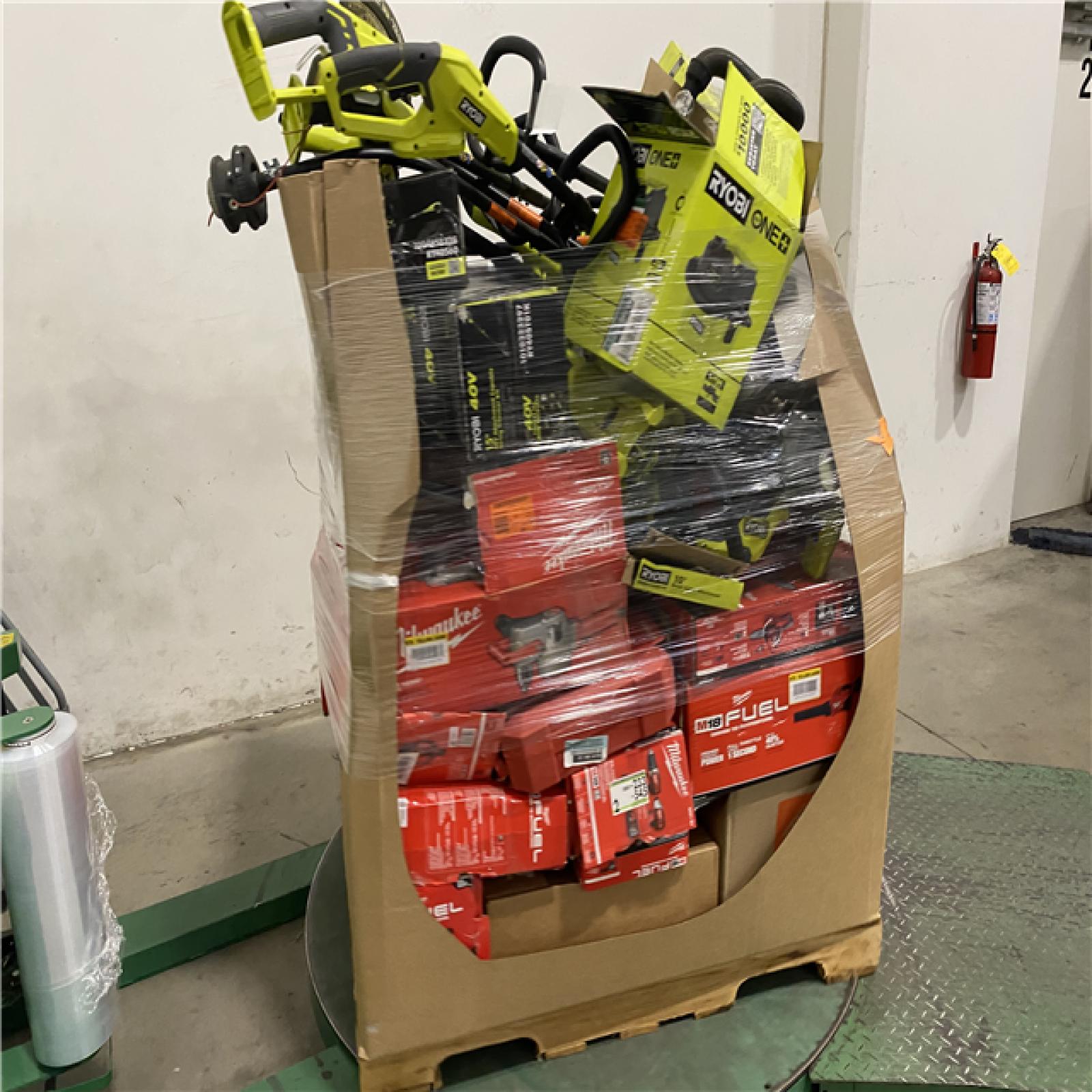 Dallas Location - As-Is Tool Pallet
