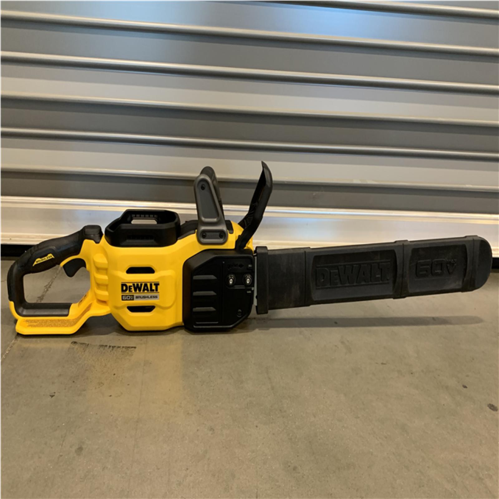 AS-IS DEWALT FLEXVOLT 60-Volt MAX 20 in. Brushless Cordless Battery Powered Chainsaw and Case (Tool with Case Only)