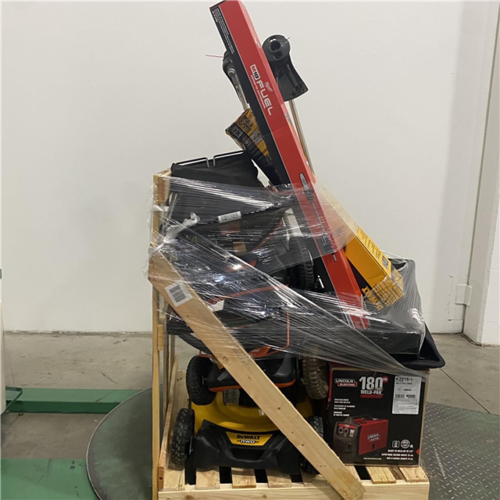 Dallas Location - As-Is Outdoor Power Equipment