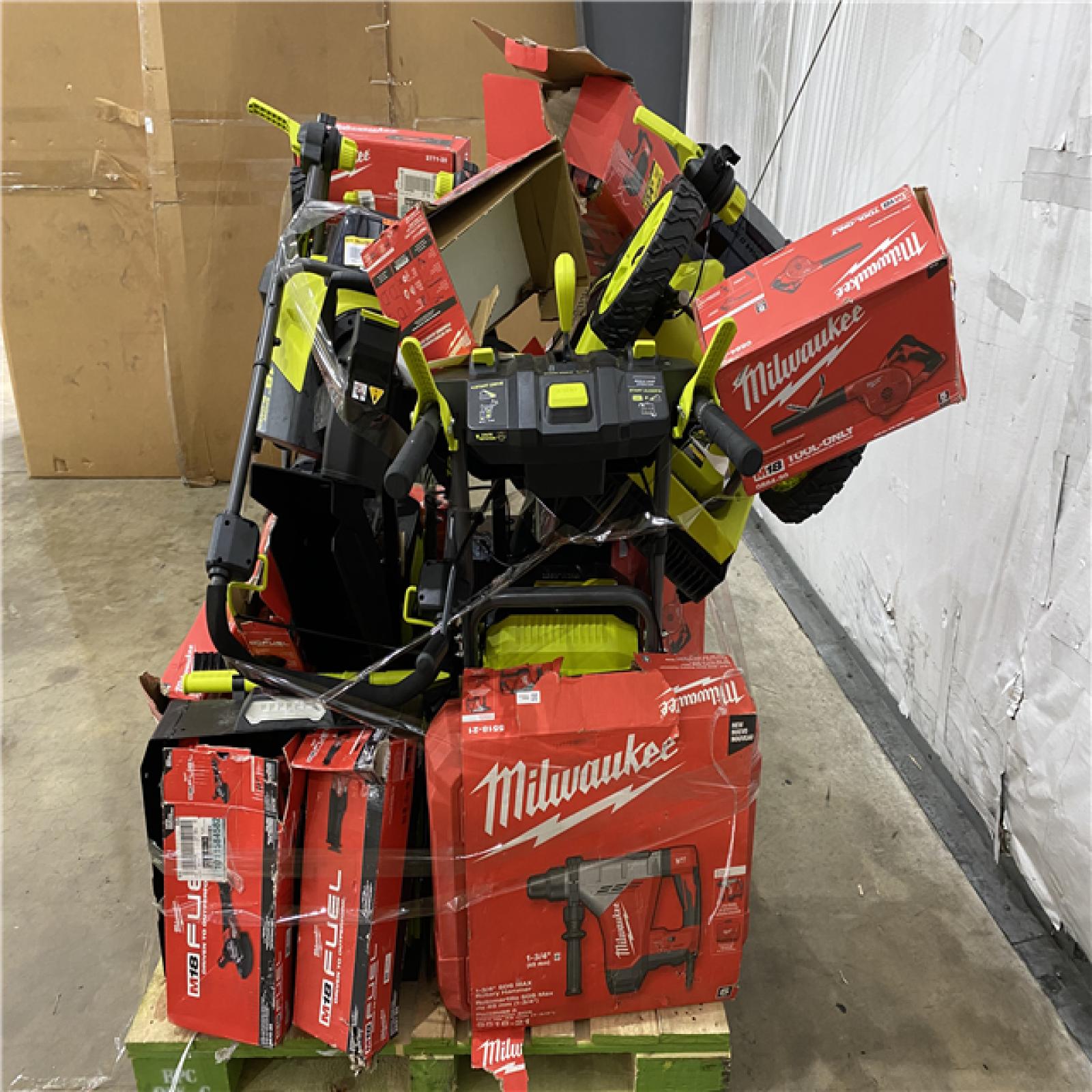 Houston Location AS IS - Tool Pallet