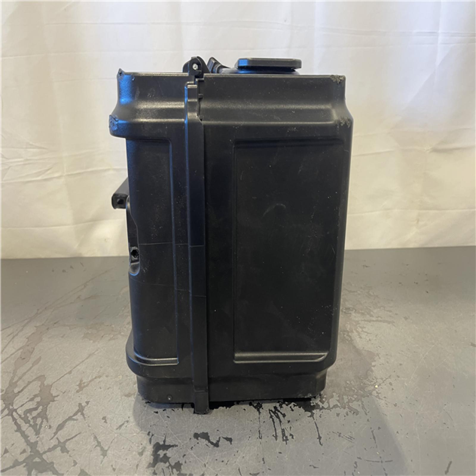 AS-IS- Dewalt 20V MAX TOUGHSYSTEM 2.0 Dual Port Charger