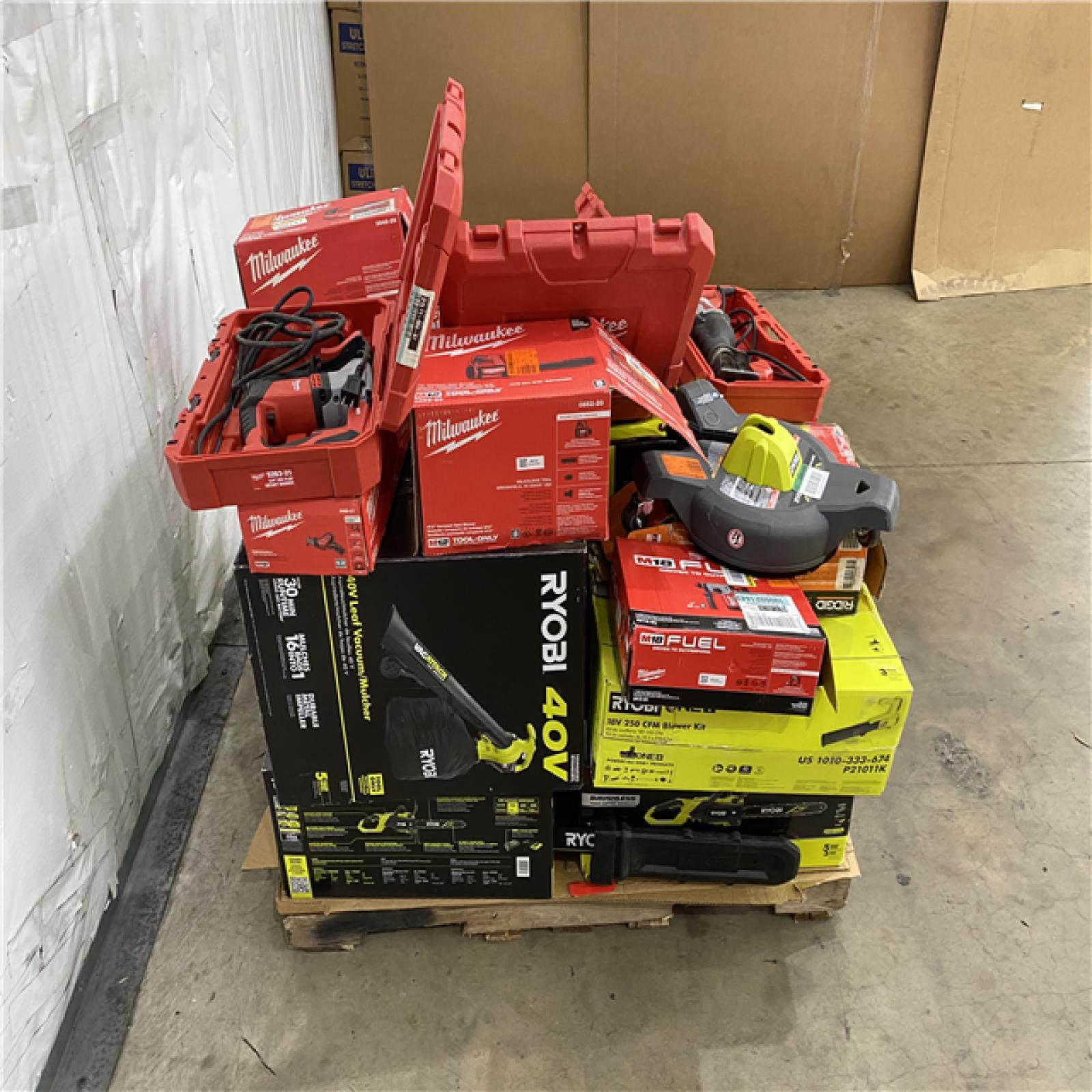 Houston Location AS IS - Tool Pallet