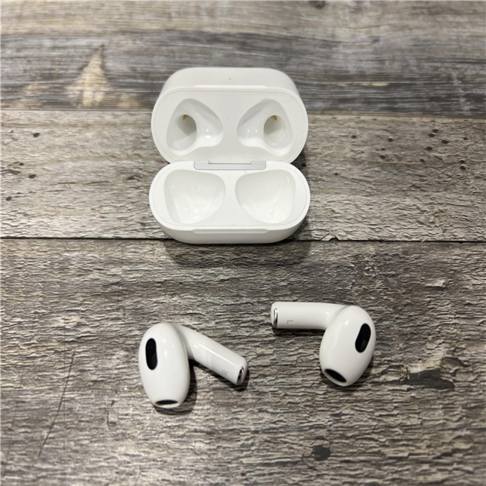 AS-IS AirPods (3rd Generation) with Lightning Charging Case