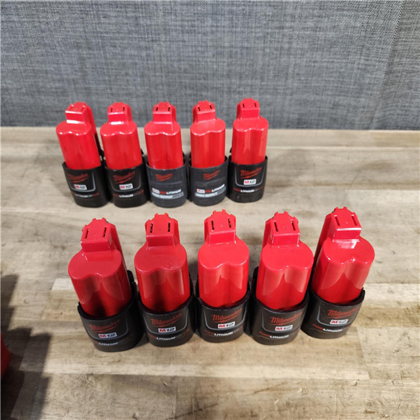 HOUSTON LOCATION - AS-IS MILWAUKEE BATTERY PACK QTY - 20