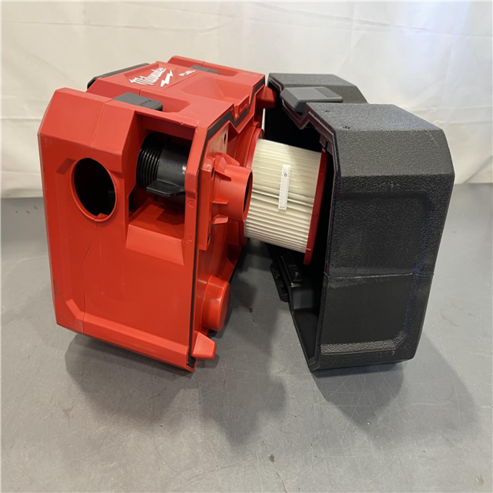 AS-IS - Milwaukee M12 FUEL 12-Volt Lithium-Ion Cordless 1.6 Gal. Wet/Dry Vacuum