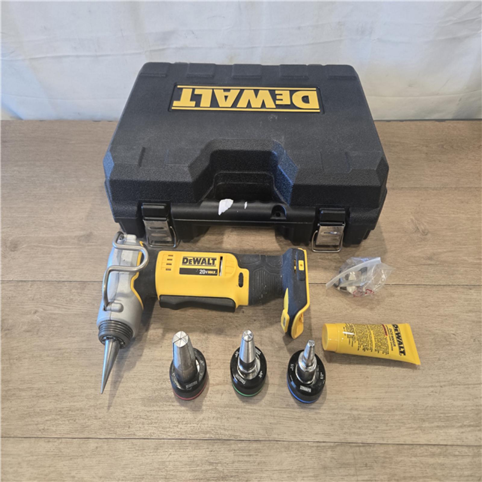 AS-IS DEWALT 20V MAX Cordless 1 in. PEX Expansion Tool (Tool-Only)