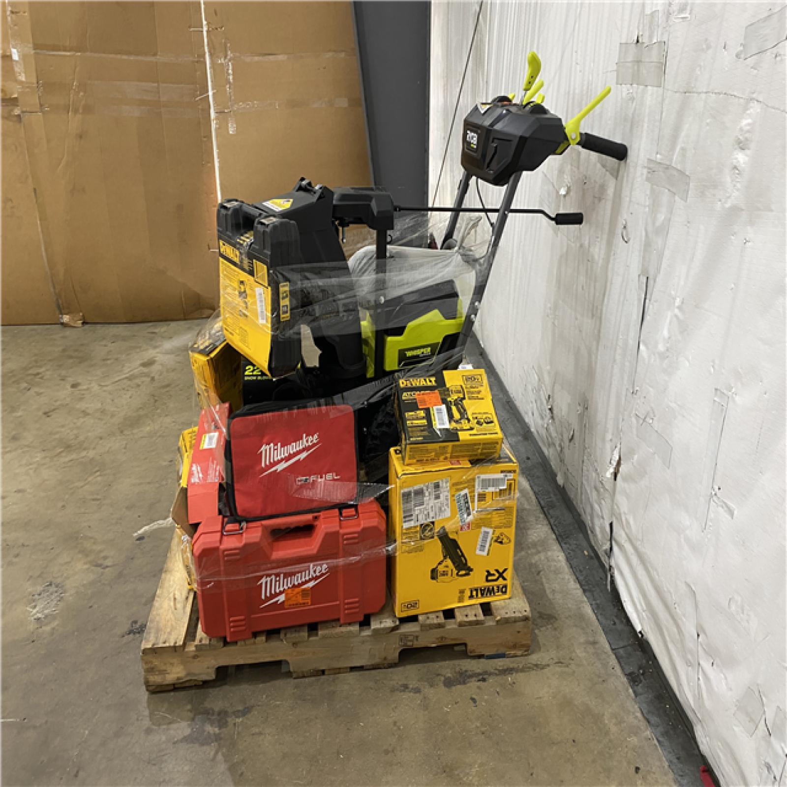 Houston Location AS IS - Tool Pallet