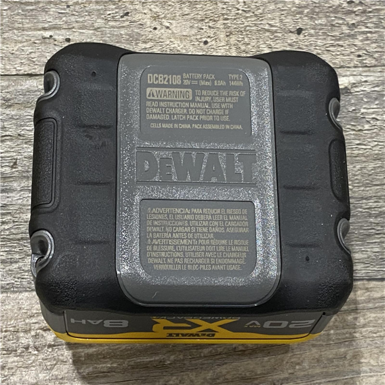 AS-IS DEWALT Atomic 20V Max Lithium-Ion Brushless Cordless Compact 1/4 in. Impact Driver Kit