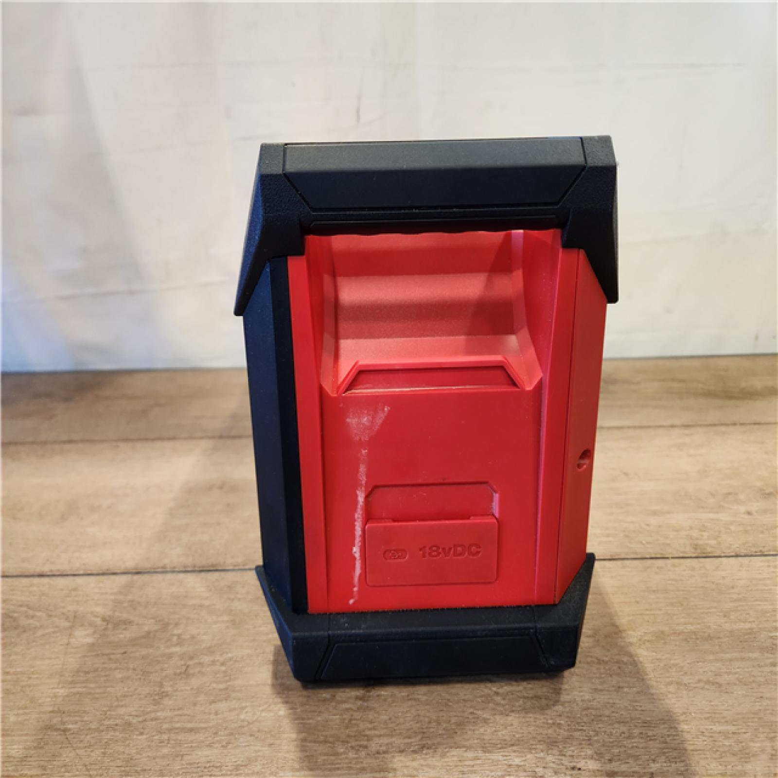 AS-IS- Milwaukee M18 18V Bluetooth Jobsite Radio