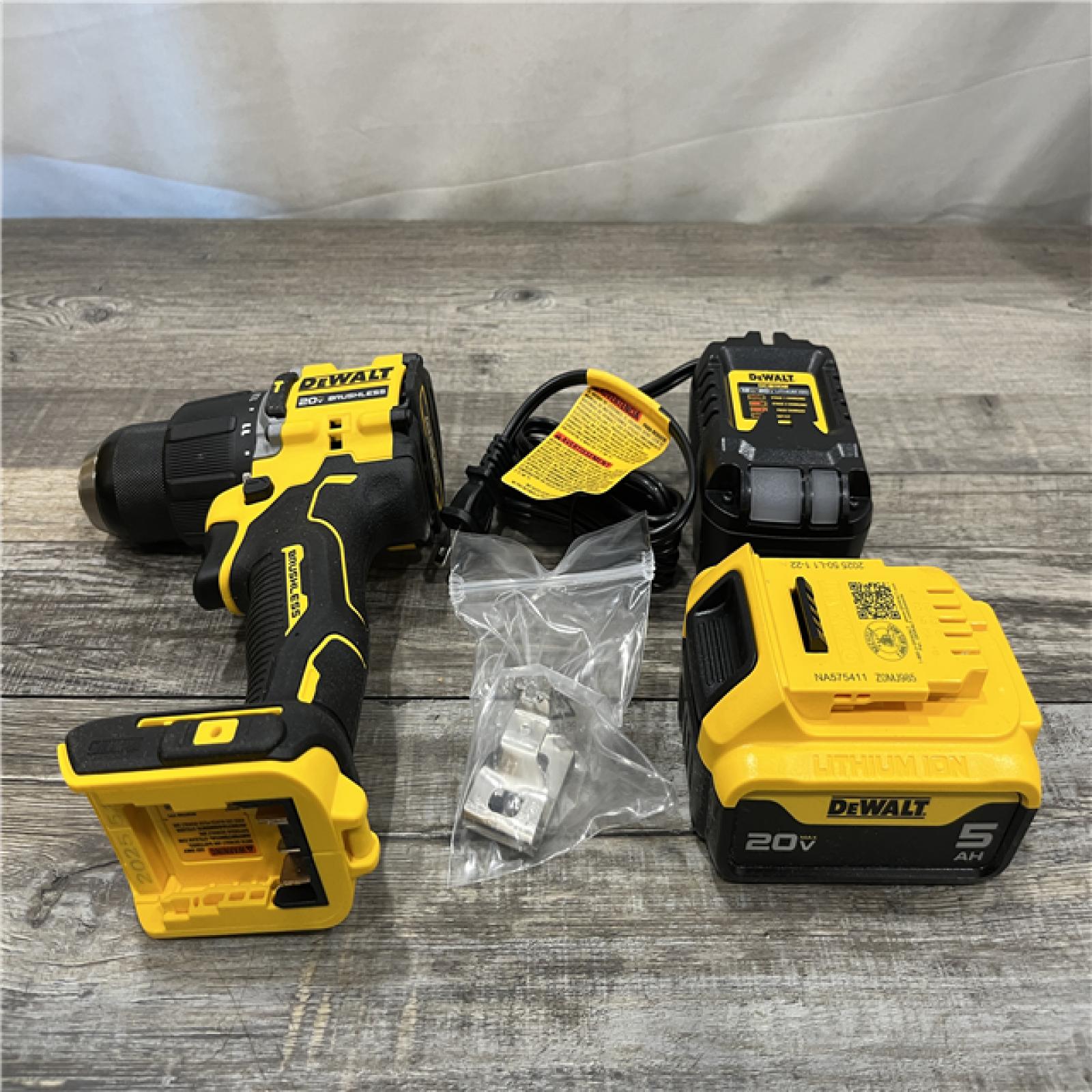AS-IS DEWALT ATOMIC 20V Lithium-Ion Cordless 1/2 in. Hammer Drill Kit