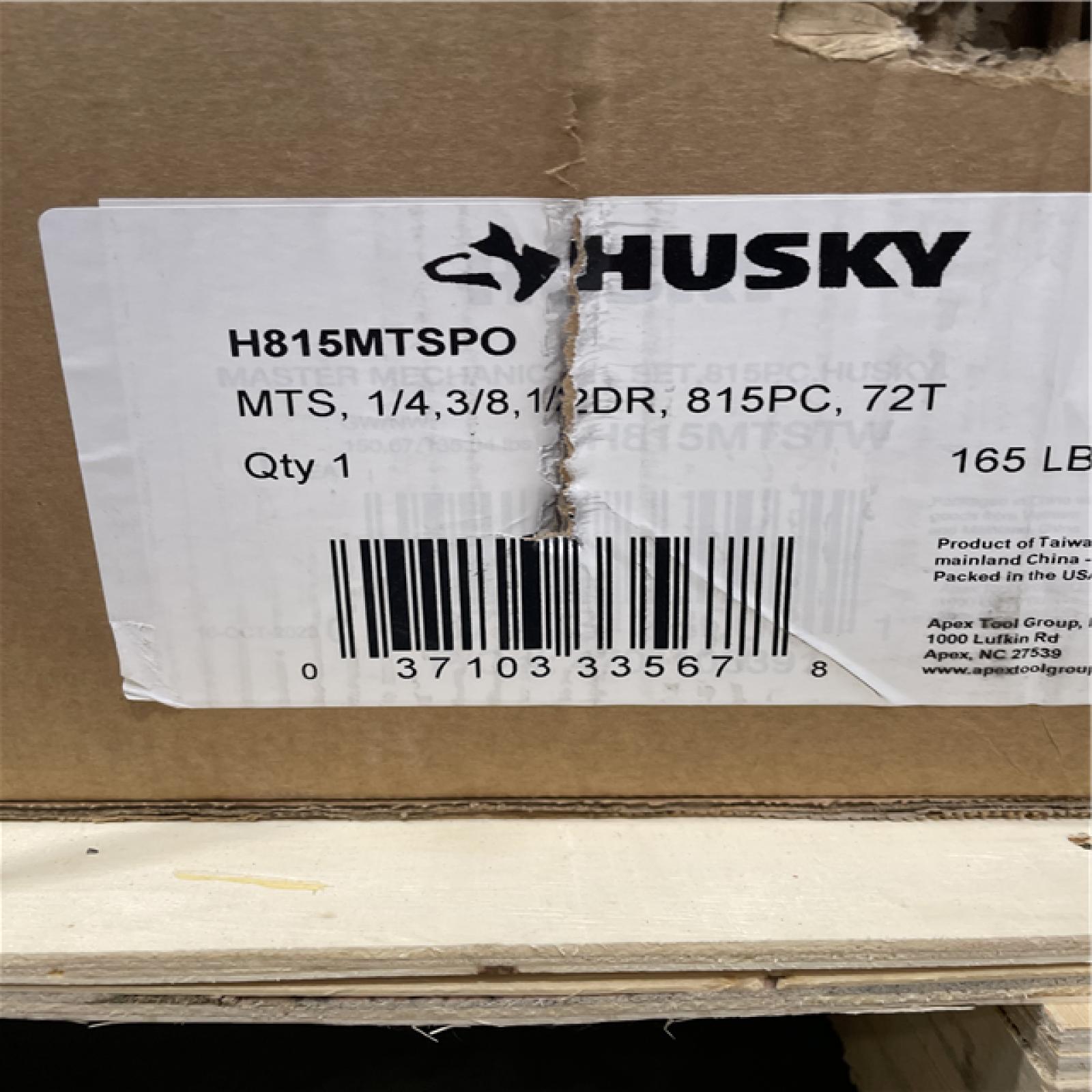 DALLAS LOCATION- HUSKY 1/4 in.  3/8 in.  and 1/2 in. Drive Master Mechanics Tool Set