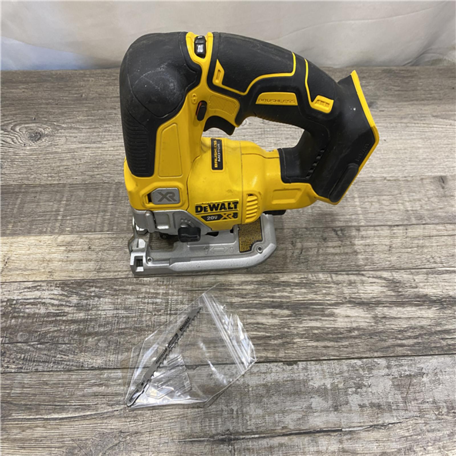 AS-IS DEWALT 20V MAX XR Cordless Brushless Jigsaw (Tool Only)