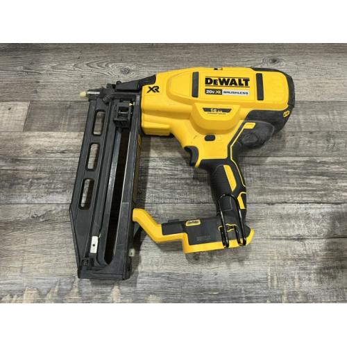 AS-IS DEWALT 20V MAX XR 16-Gauge Lithium-Ion Cordless Finish Nailer (Tool Only)