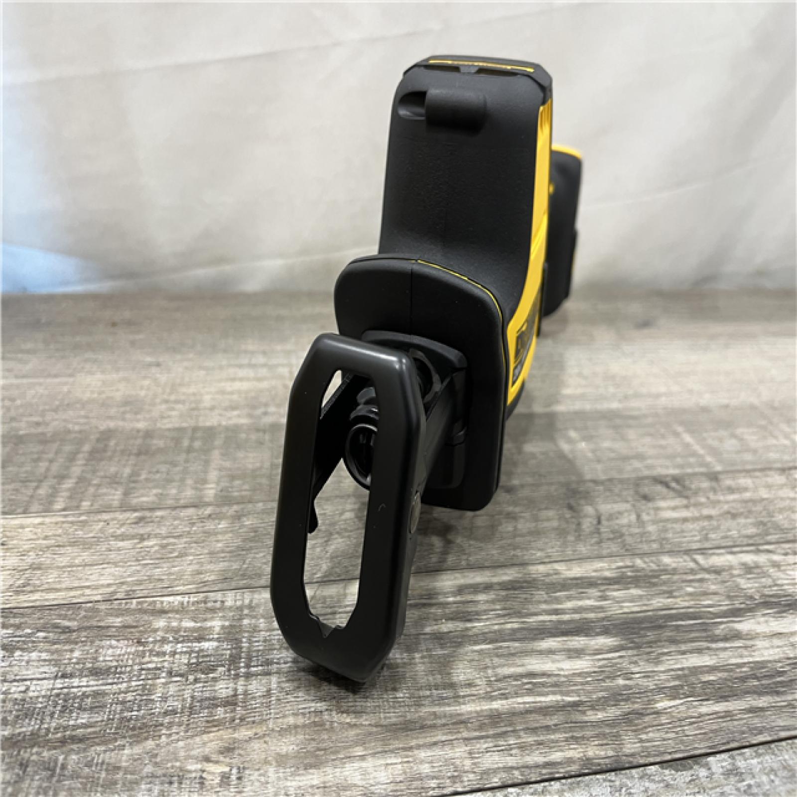 AS-IS DEWALT ATOMIC 20V MAX Cordless Brushless Compact Reciprocating Saw (Tool Only)