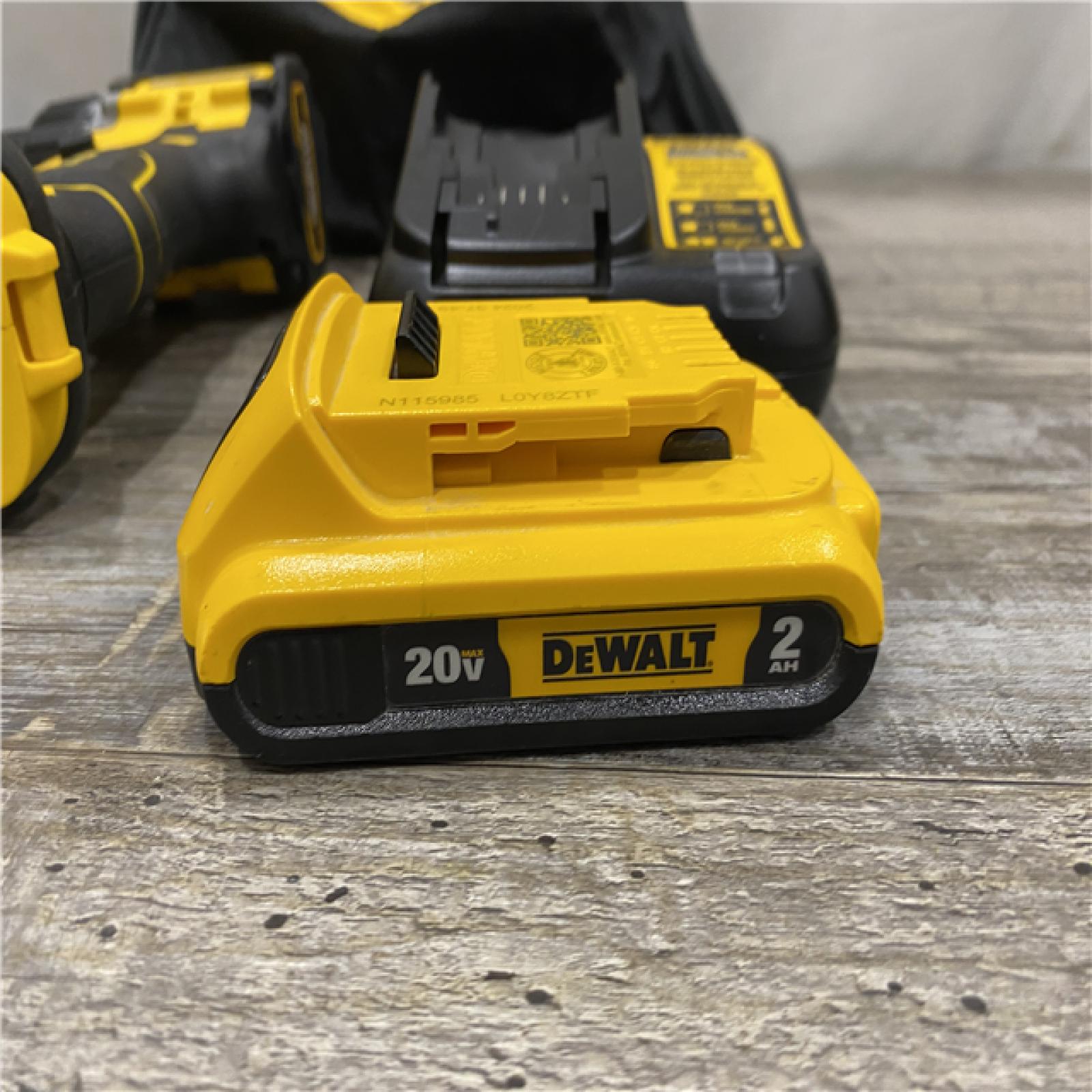 AS-IS DEWALT Atomic 20V Lithium-Ion Cordless Compact 1/2 in. Drill/Driver Kit