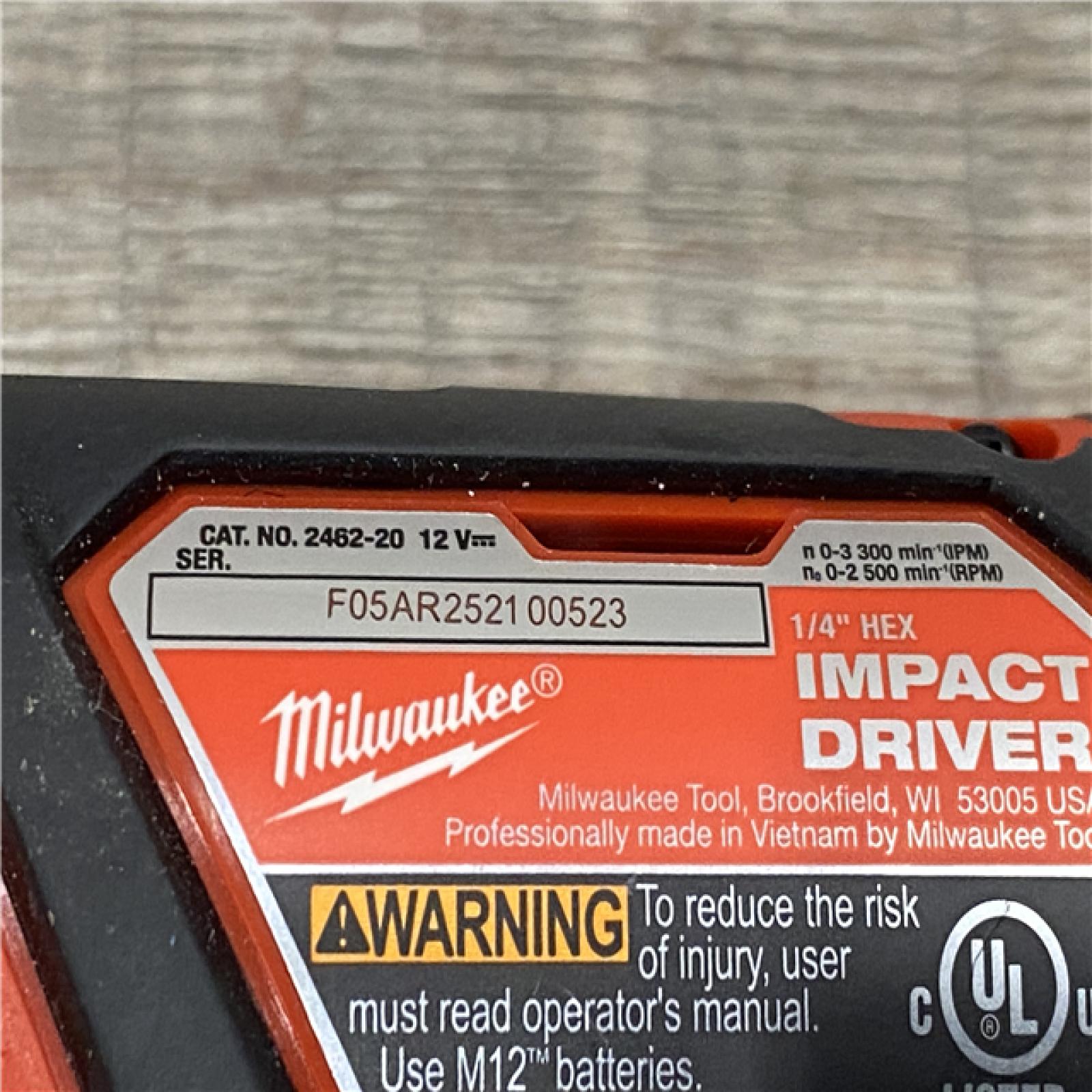 AS-IS Milwaukee 12V Lithium-Ion Cordless Drill Driver/Impact Driver Combo Kit
