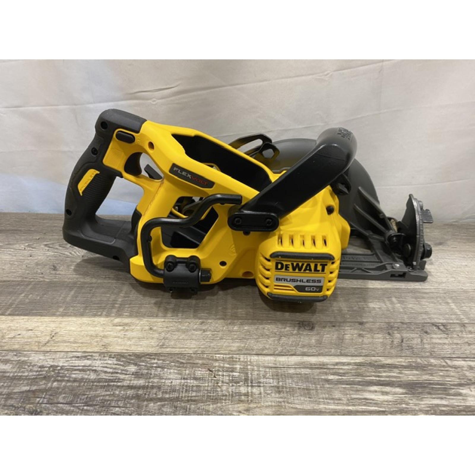 AS-IS DEWALT FLEXVOLT 60V MAX Cordless Brushless 7-1/4 in. Wormdrive Style Circular Saw (Tool Only)
