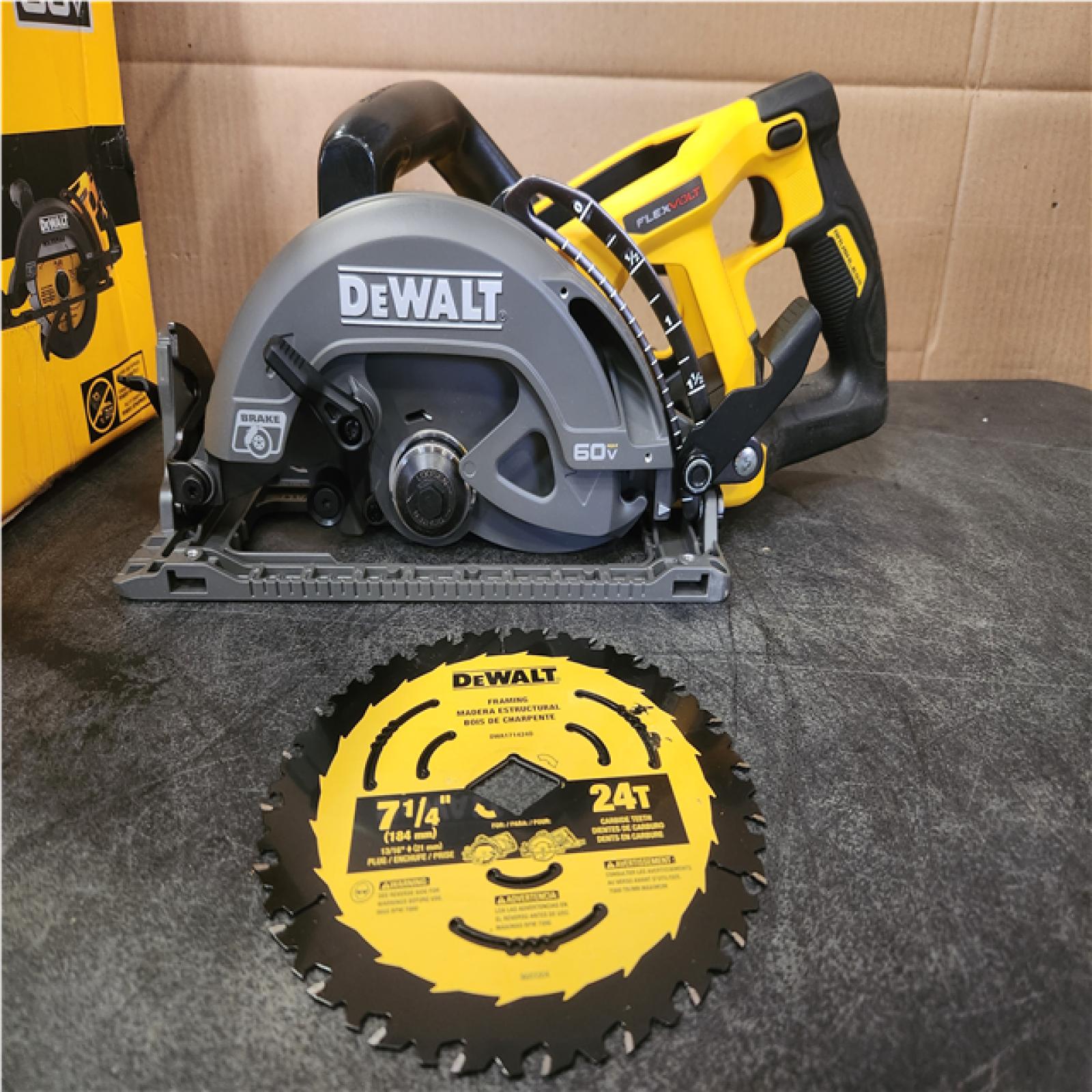 Phoenix LIKE NEW DEWALT FLEXVOLT 60V MAX Cordless Brushless 7-1/4 in. Wormdrive Style Circular Saw (Tool Only)