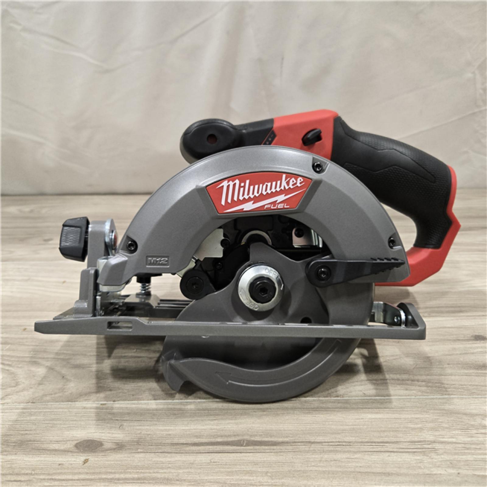 AS-IS Milwaukee 2530-20 - M12 Fuel 5-1/2 12V Cordless Circular Saw (Tool-Only)