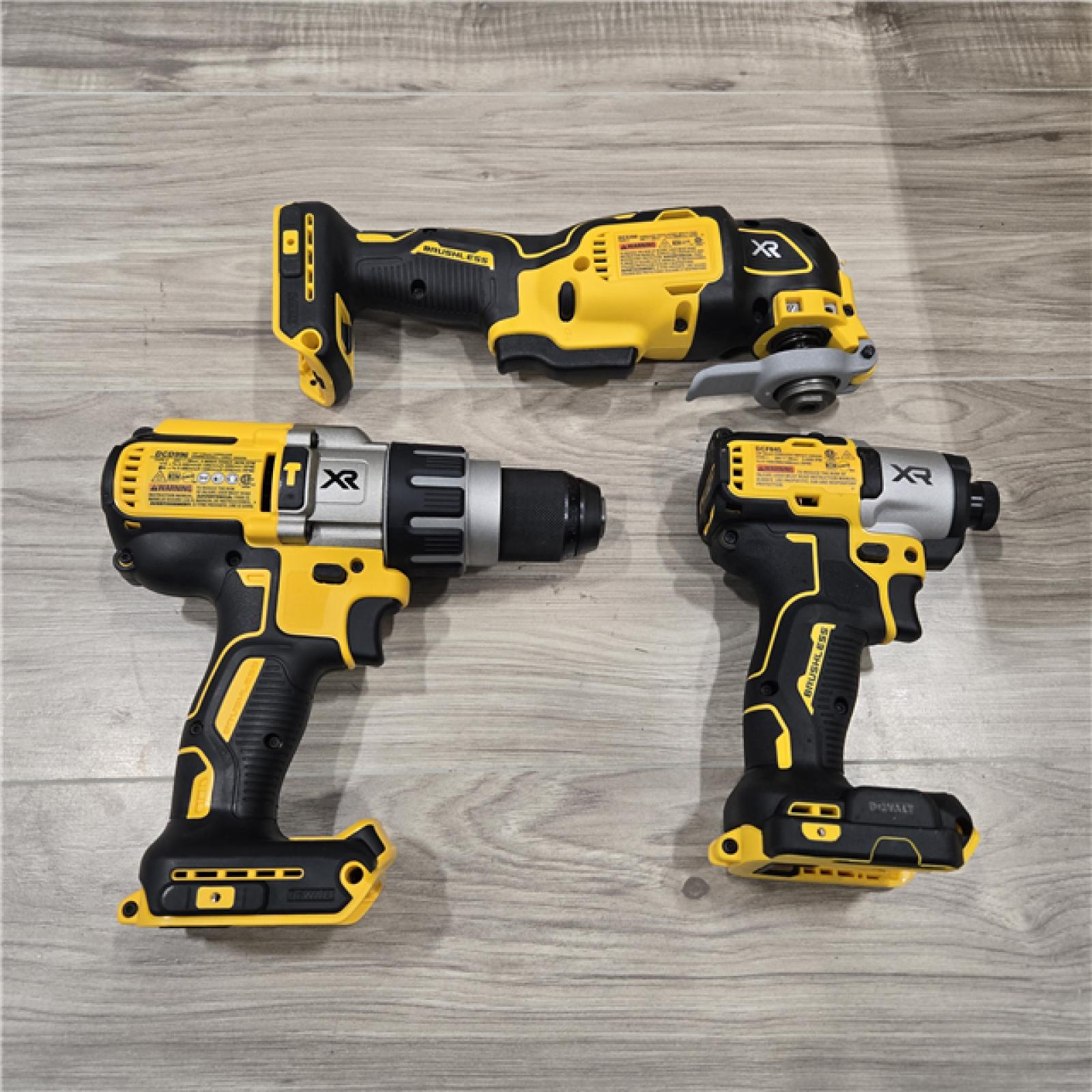 LIKE NEW! - DeWalt 20-Volt Cordless 3-Tool Combo Kit
