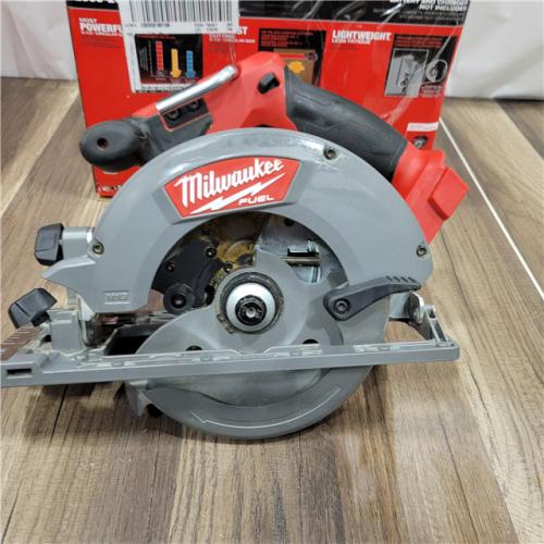 AS-IS Milwaukee M18 FUEL 18V Lithium-Ion Brushless Cordless 6-1/2 in. Circular Saw (Tool-Only)