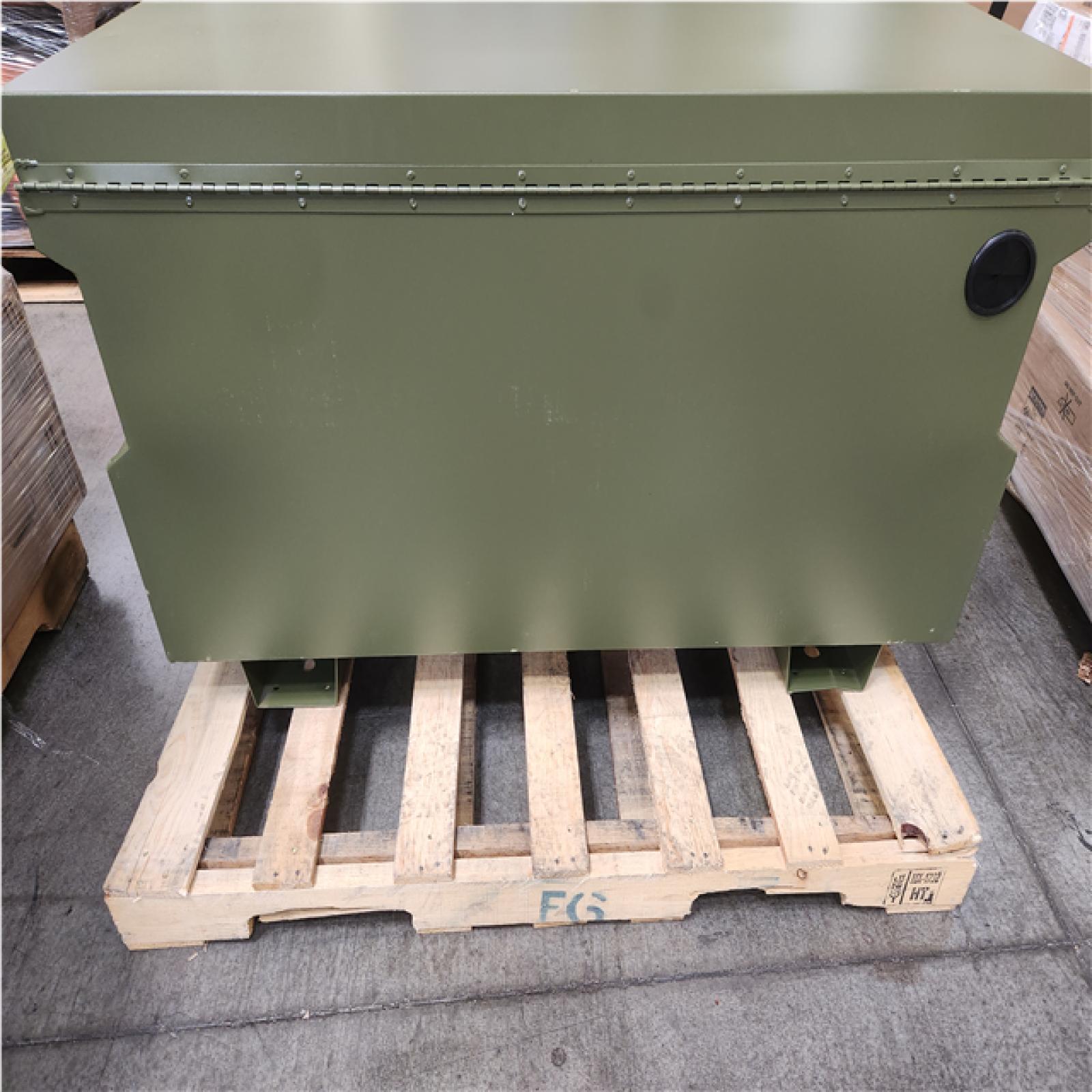 Phoenix LIKE NEW Husky 48 in. W x 24 in. D x 27.6 in. H Matte Army Green Steel Jobsite Box