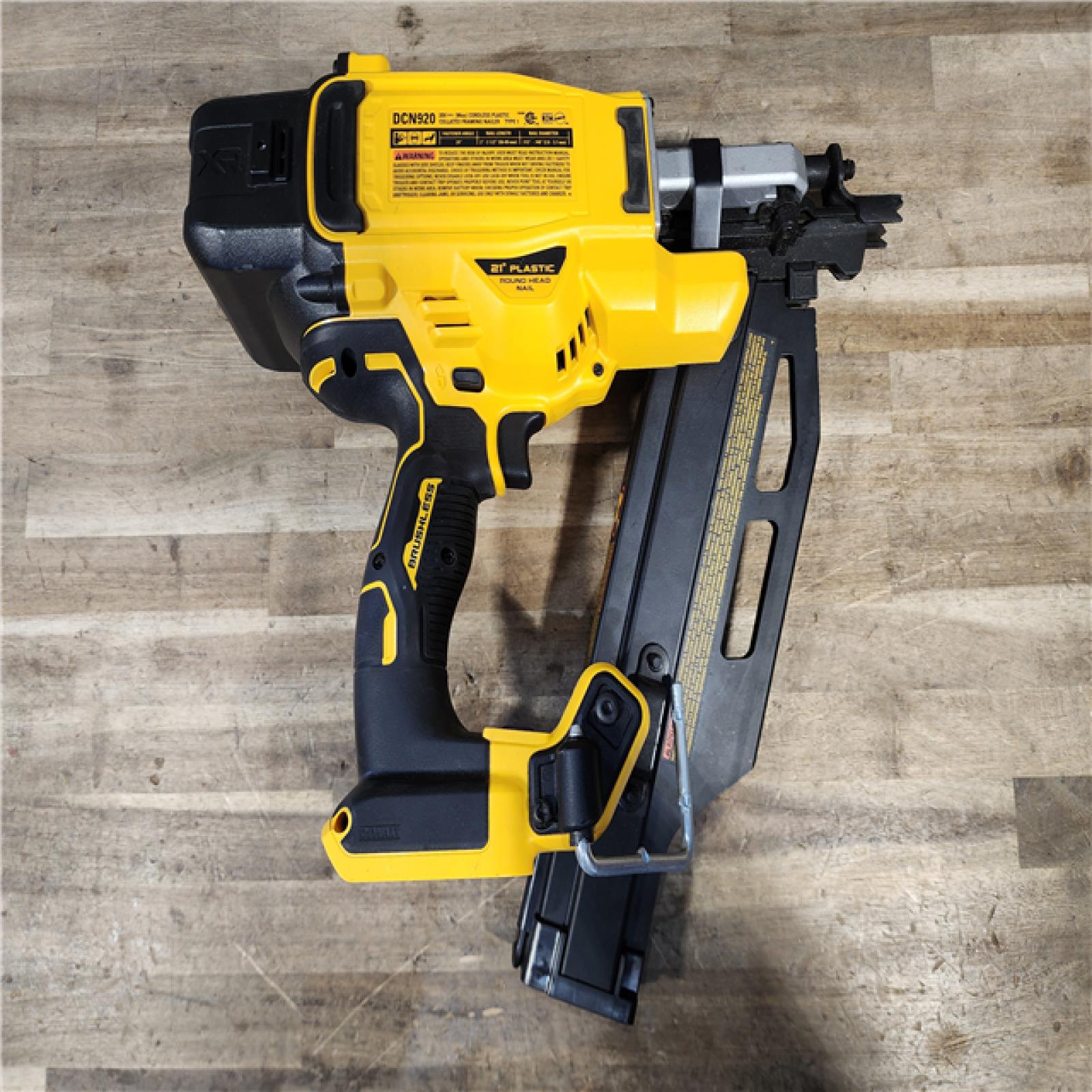 HOUSTON LOCATION - AS-IS DEWALT 20-Volt 21° Cordless Framing Nailer (Tool-Only)