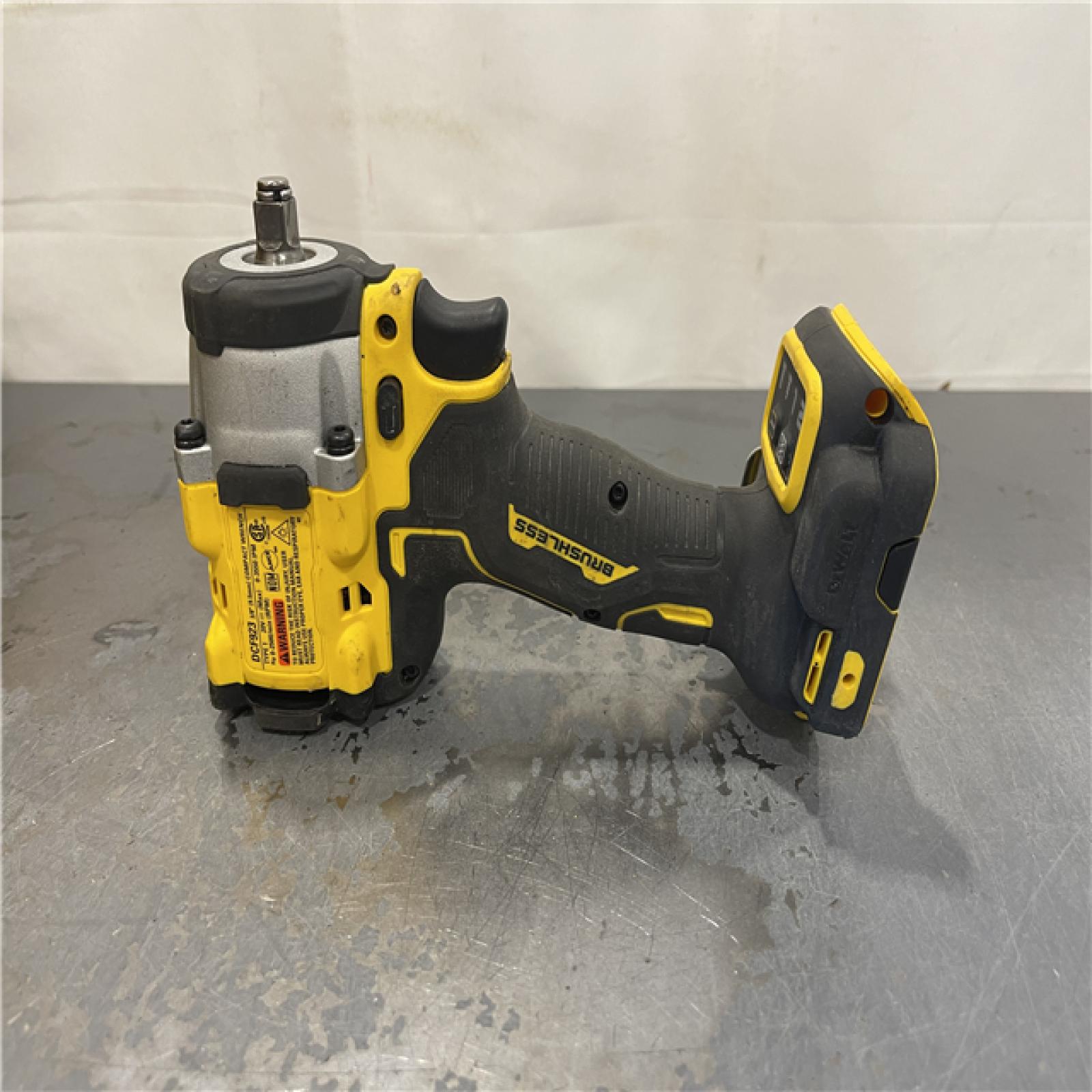 AS-IS -  DeWalt ATOMIC 20V MAX Cordless Brushless 3/8 in.Variable Speed Impact Wrench