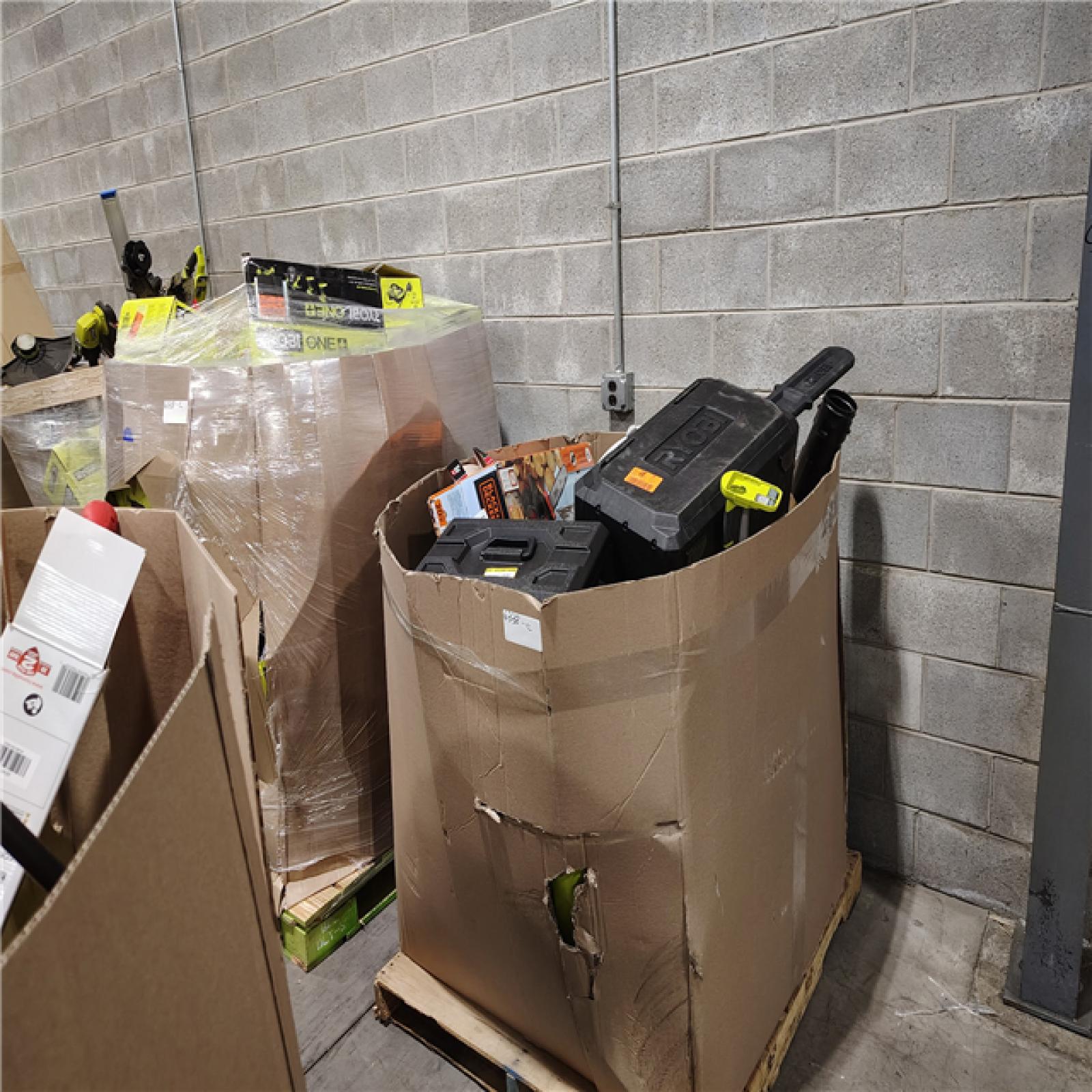 Pittston Location As-Is Power Tools Partial Truckload (8 Pallets) 6338-C