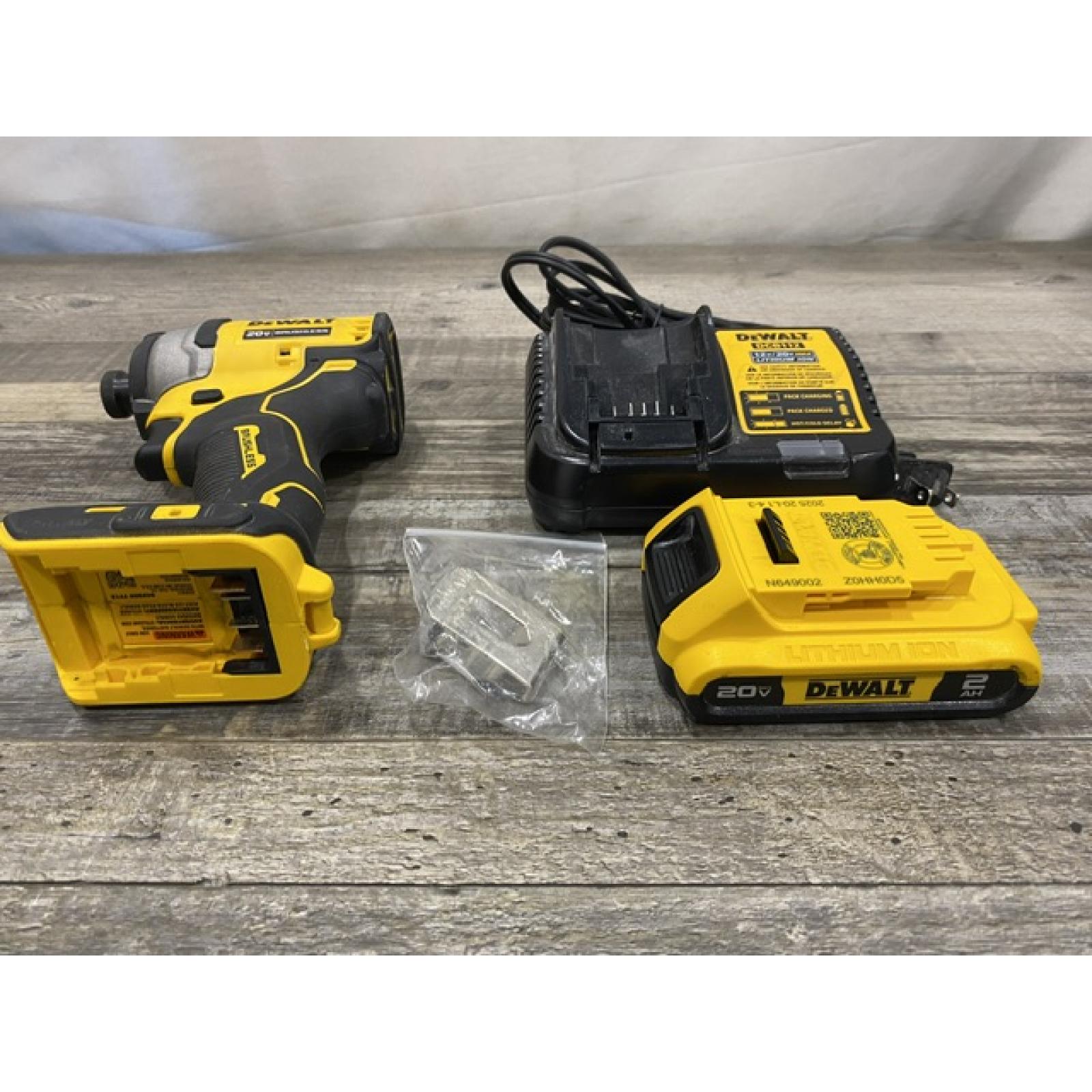 AS-IS DEWALT Atomic 20V Max Lithium-Ion Brushless Cordless Compact 1/4 in. Impact Driver Kit