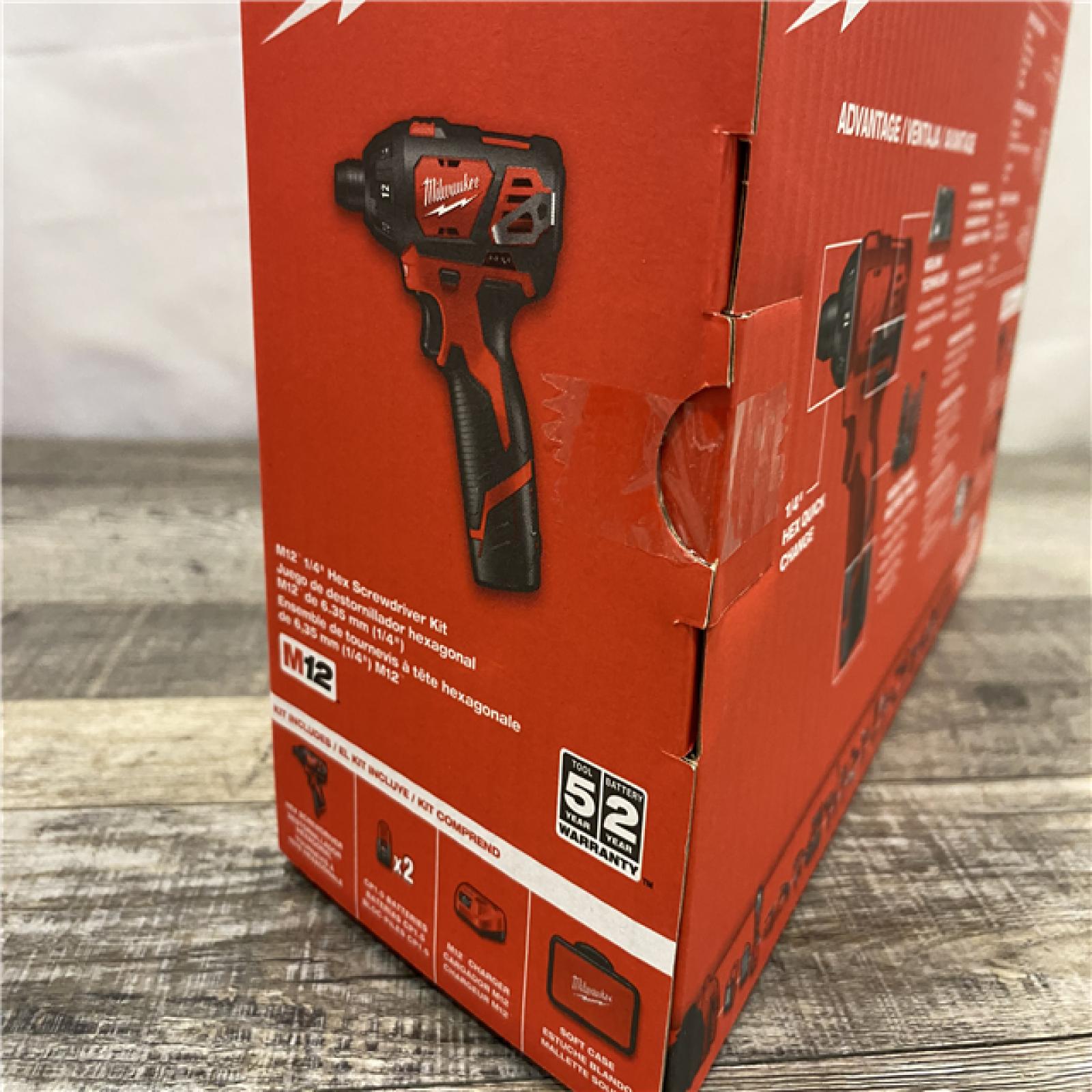 NEW - Milwaukee 12V Lithium-Ion Cordless 1/4 in. Hex Screwdriver Kit